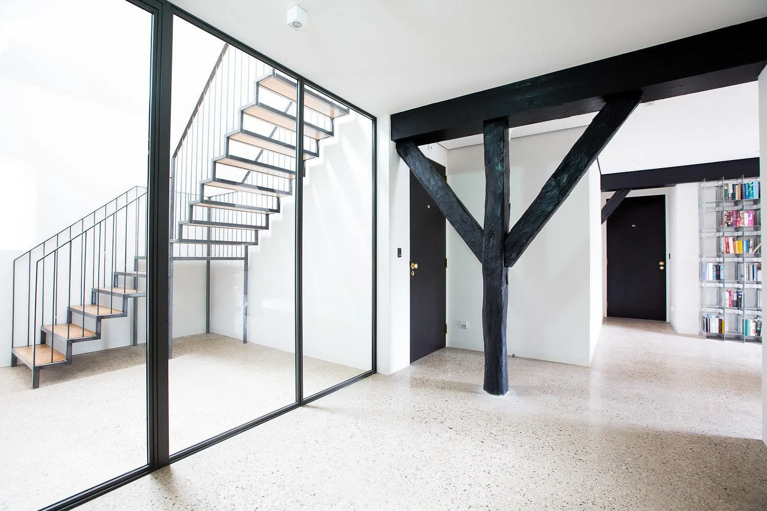 Library in Hotel Napoleonschuur