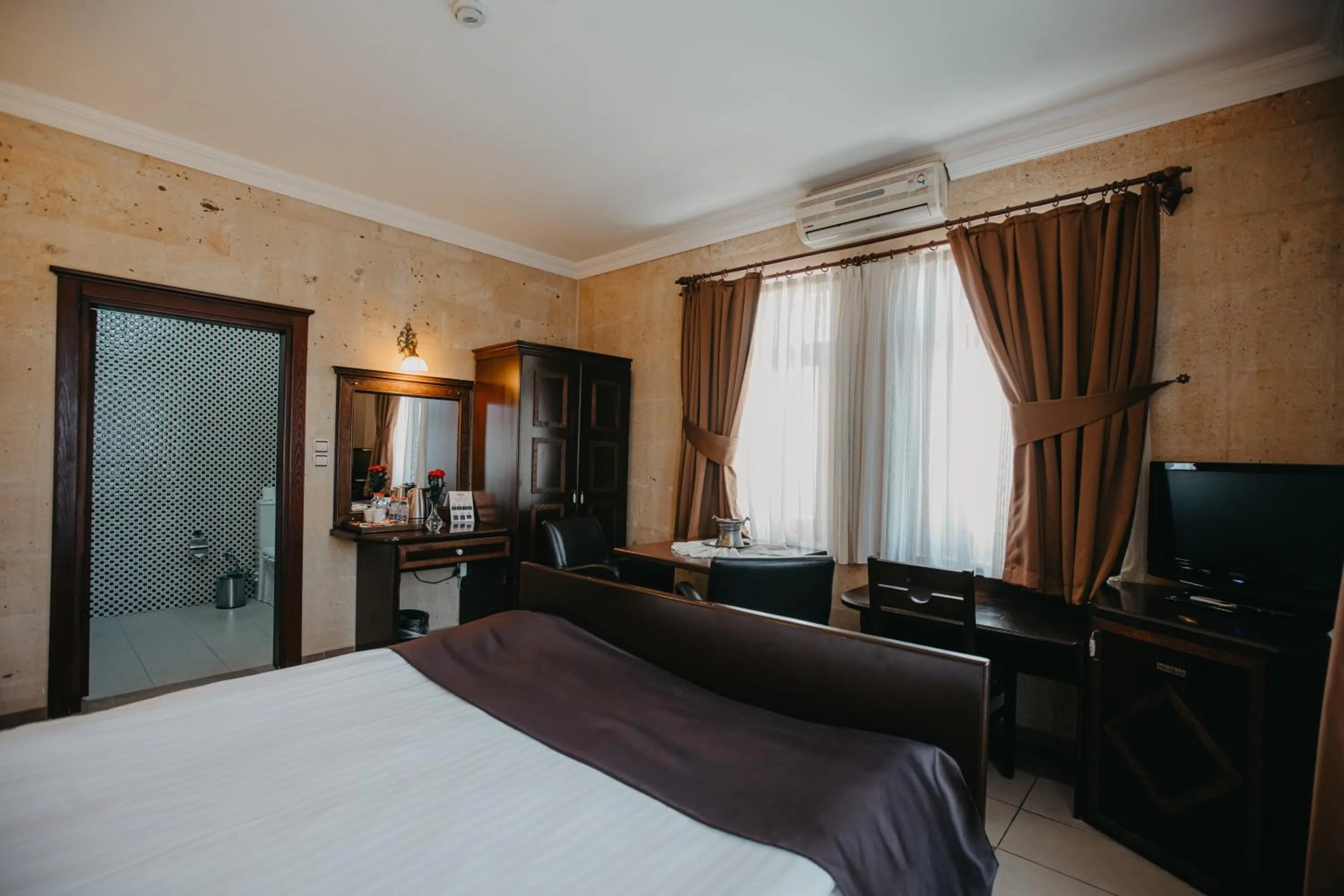 Massage, Bed in Royal Stone Houses - Goreme