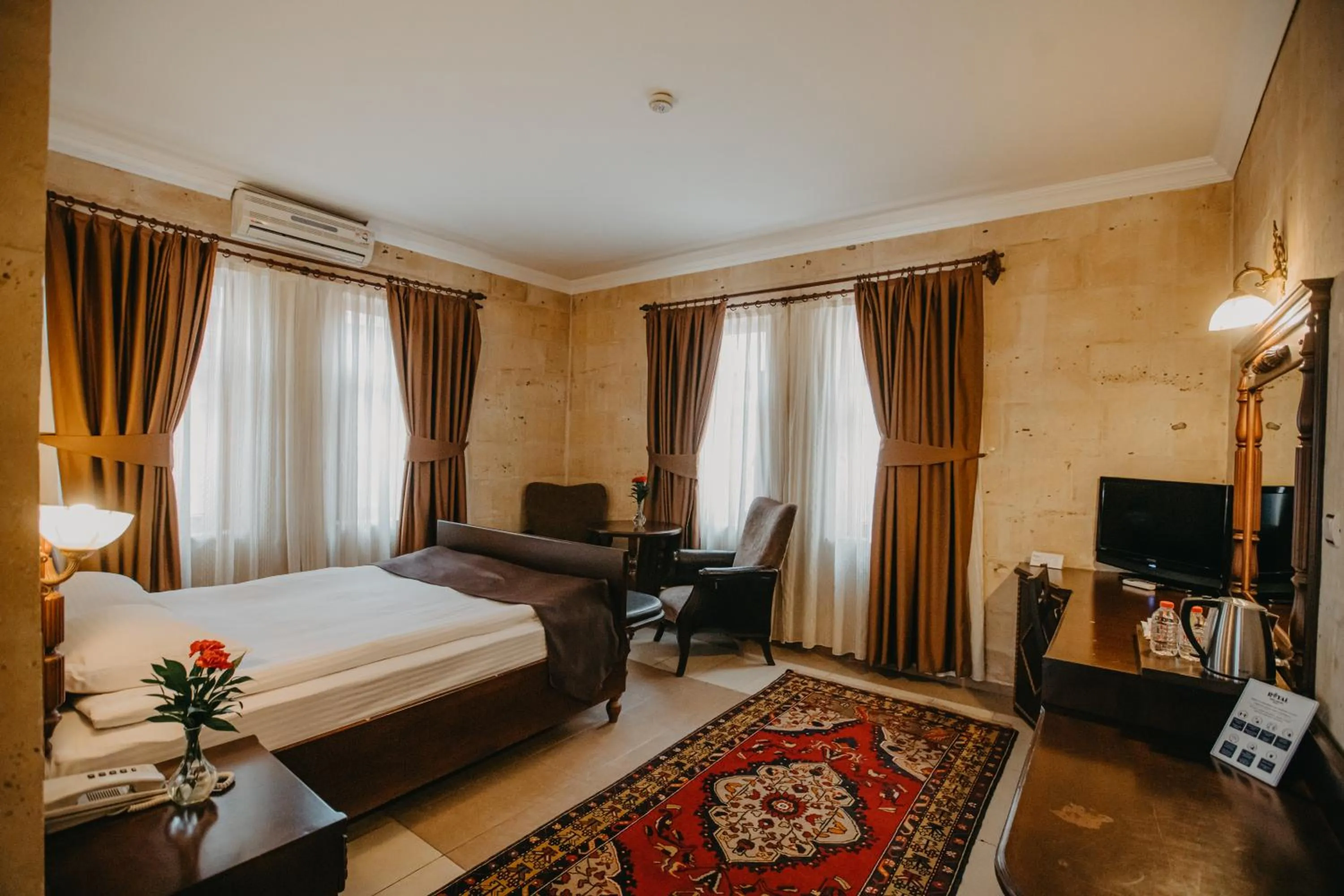 Massage, Bed in Royal Stone Houses - Goreme