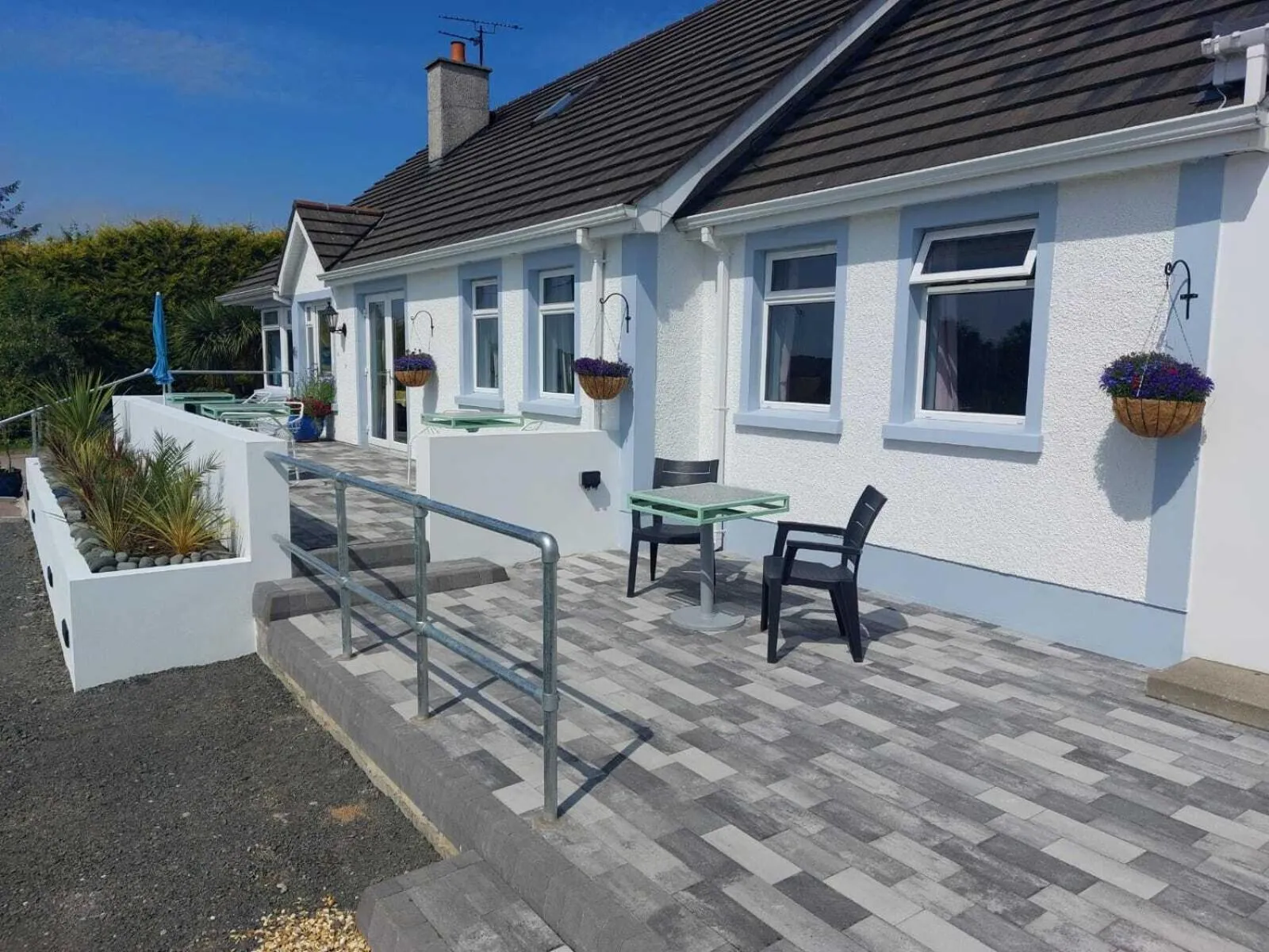 Property building in Rest a While