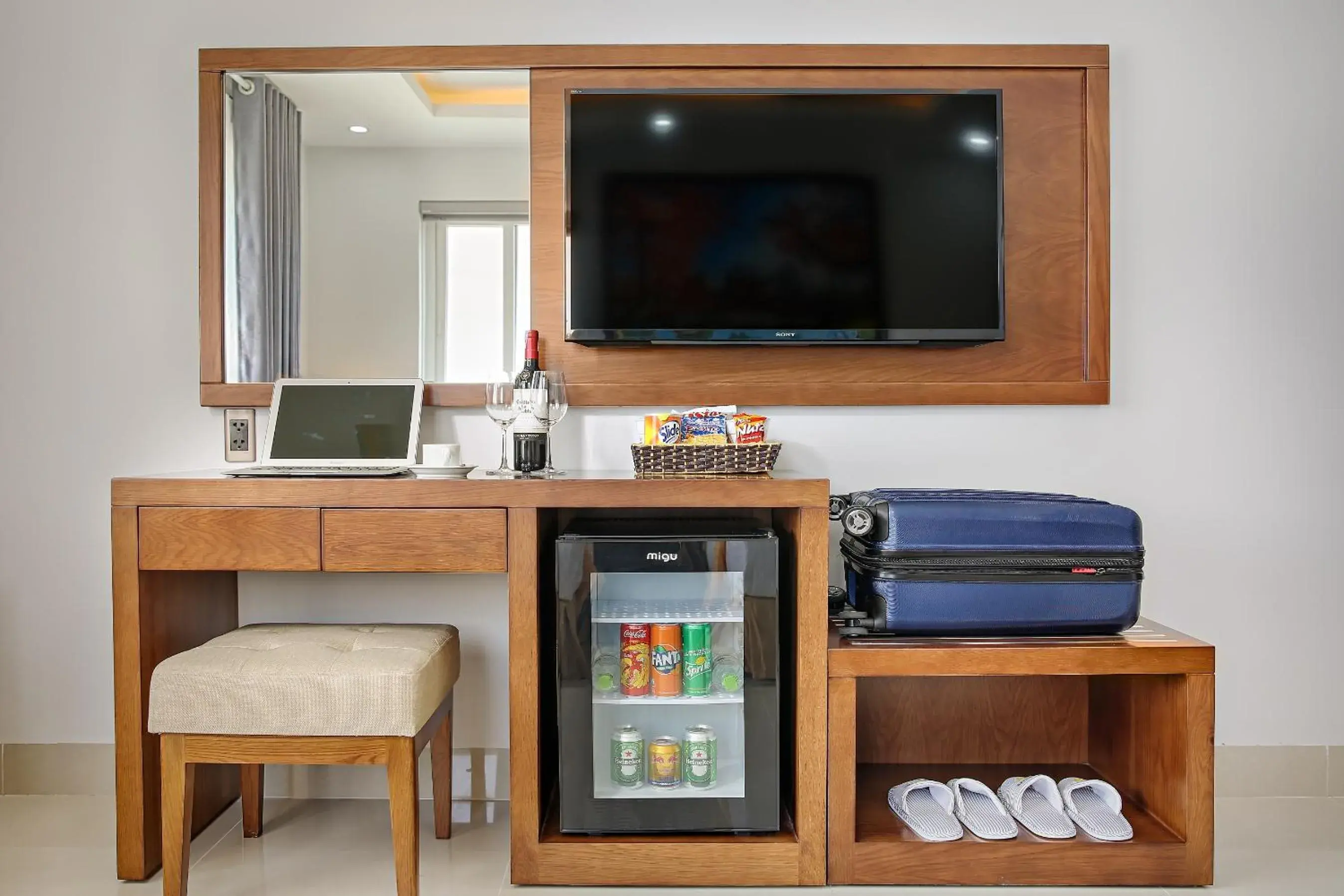 Deluxe Double Room in Merry Hotel Deluxe Double Room in Merry Hotel