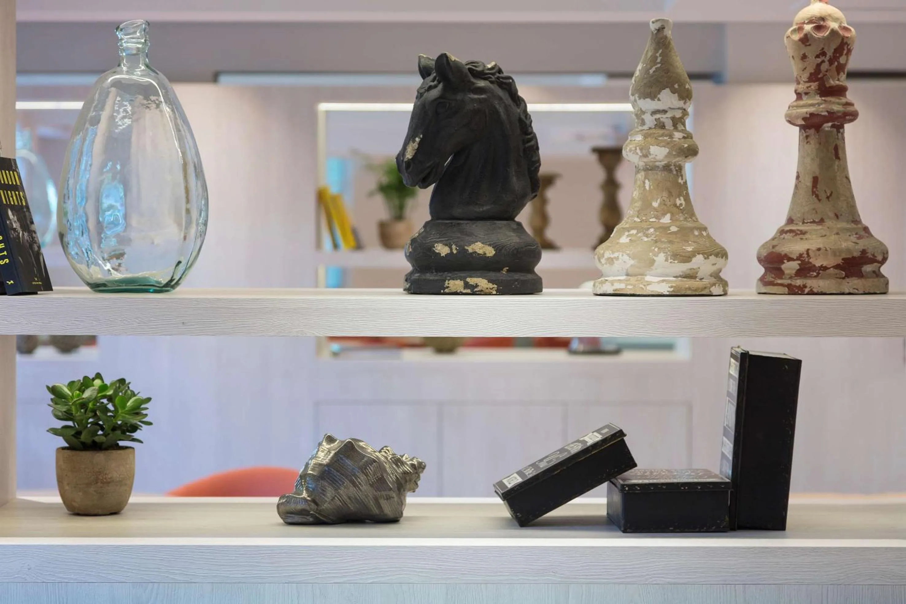 Lounge or bar in Meliá White House Hotel Apartments