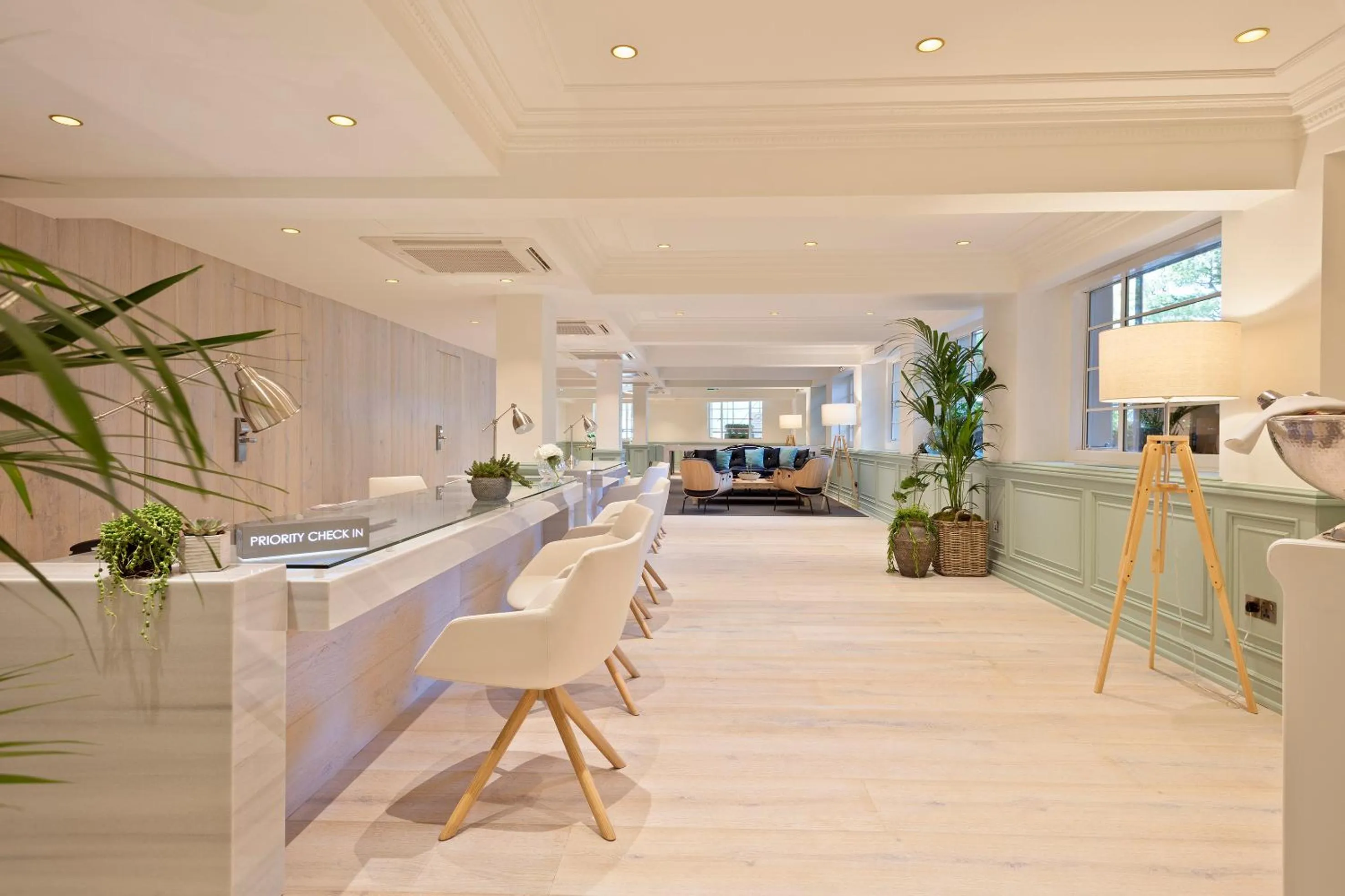 Lobby or reception in Meliá White House Hotel Apartments