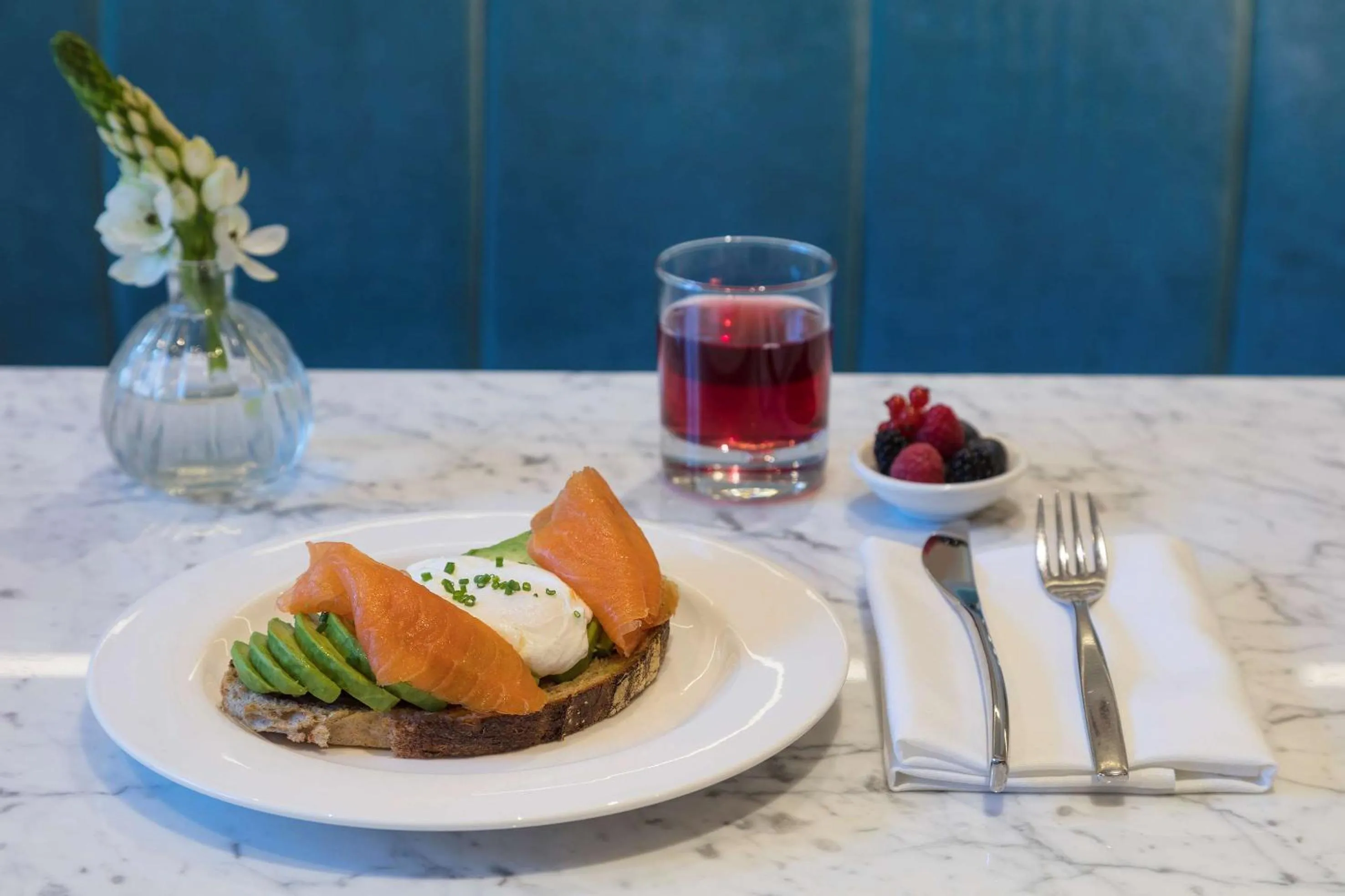 Lounge or bar in Meliá White House Hotel Apartments