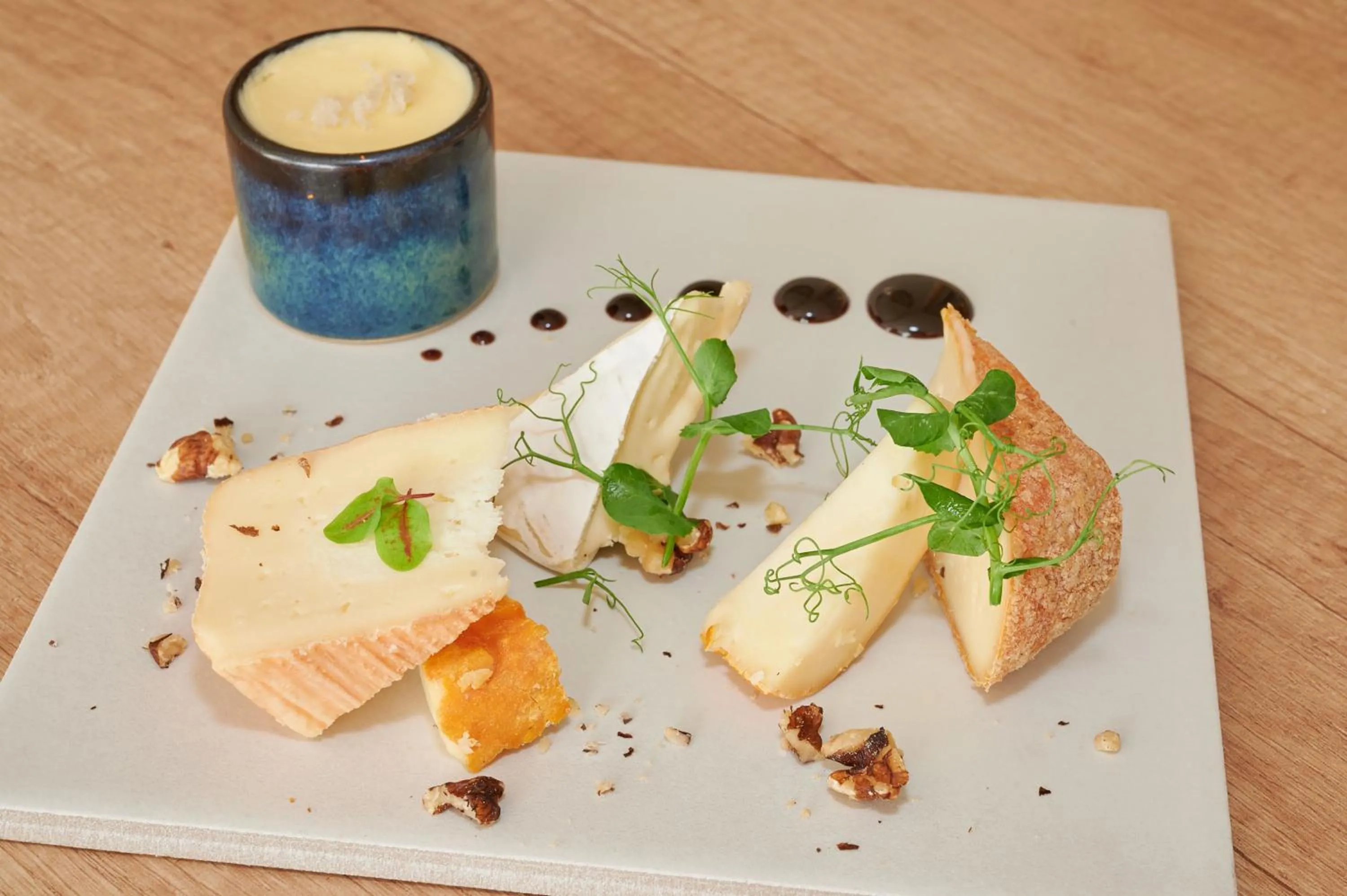 Food and drinks in Hôtel du Beffroi Gravelines Dunkerque