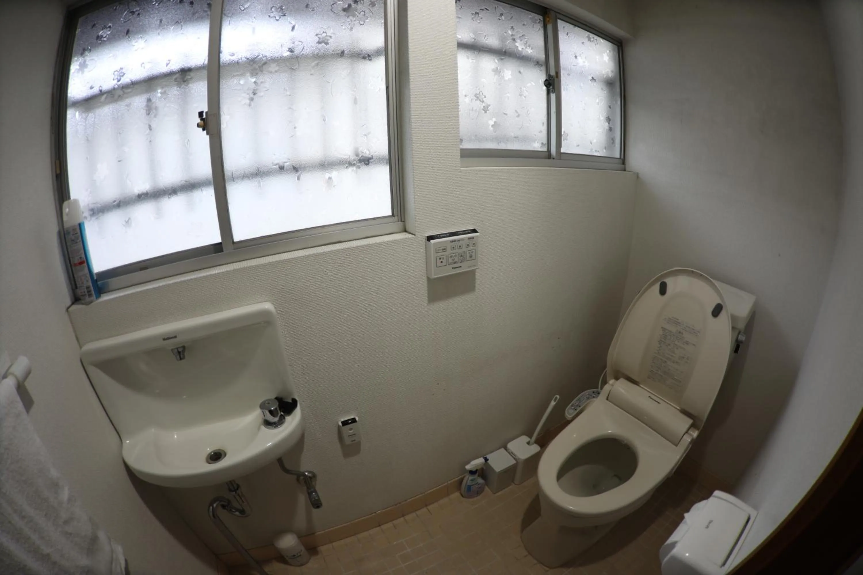 Toilet in Guesthouse Omihachiman