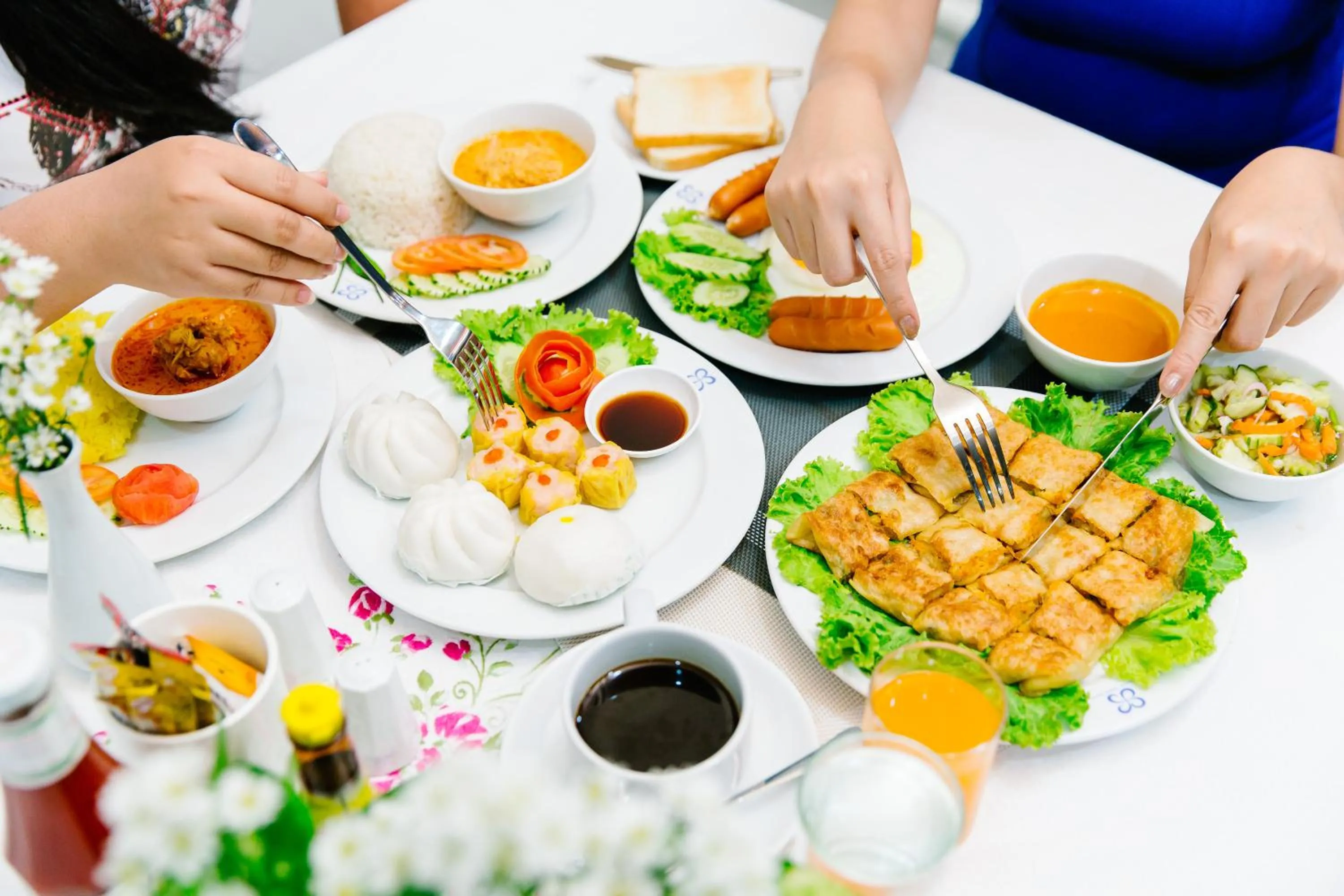 Food close-up in Sinkiat Thani Hotel