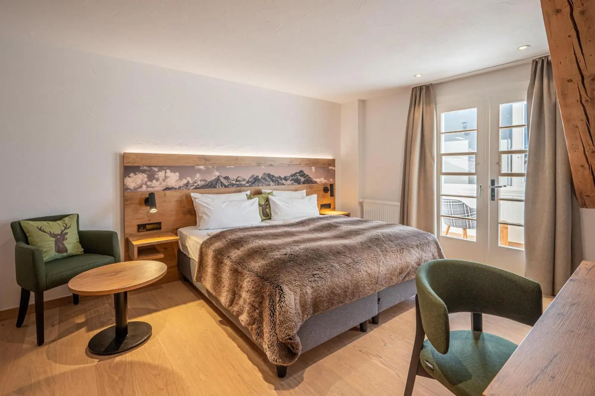 Double Room in Alpin Lifestyle Hotel Löwen & Strauss Double Room in Alpin Lifestyle Hotel Löwen & Strauss