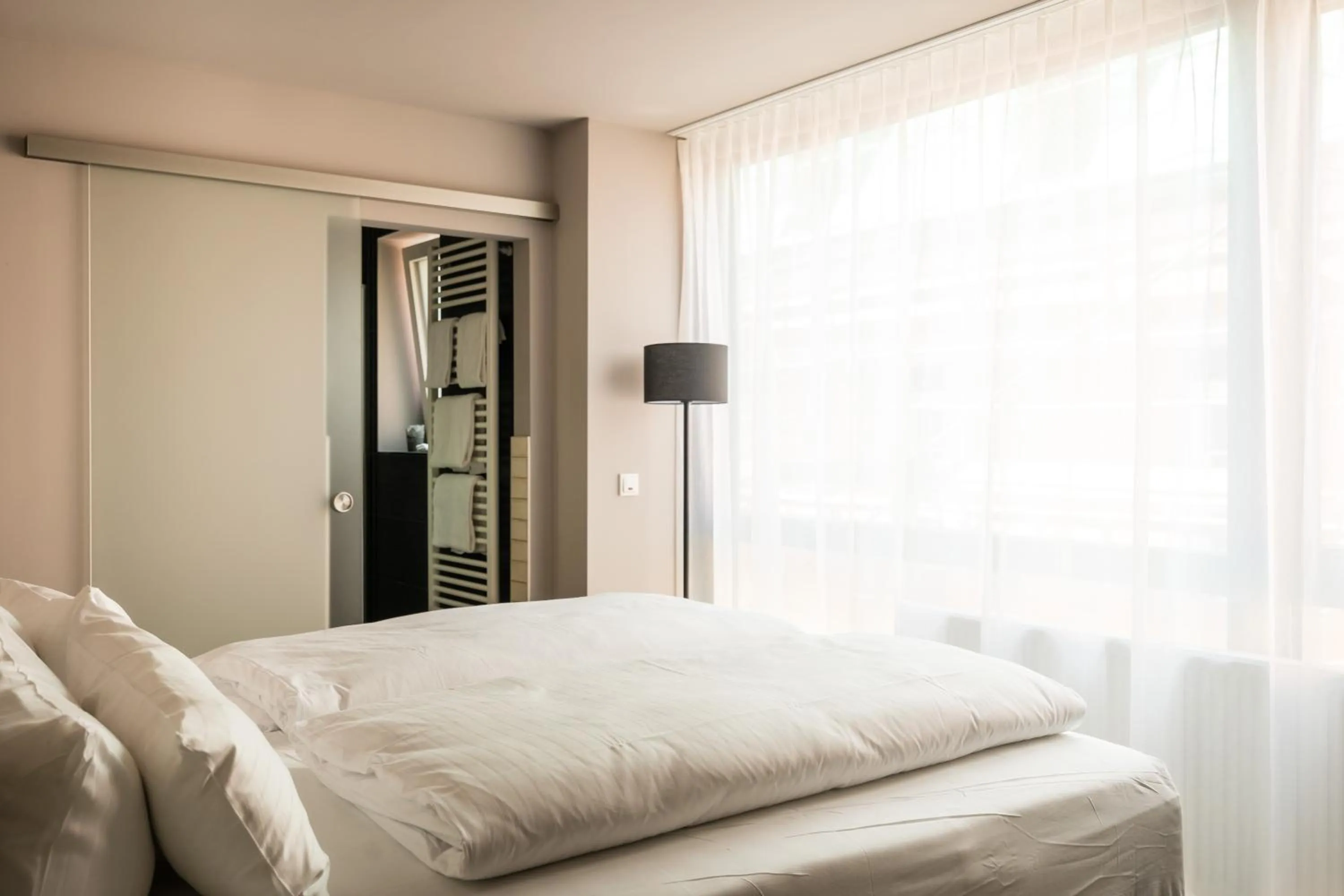 Photo of the whole room, Bed in Hotel Goldene Traube - by Neugart