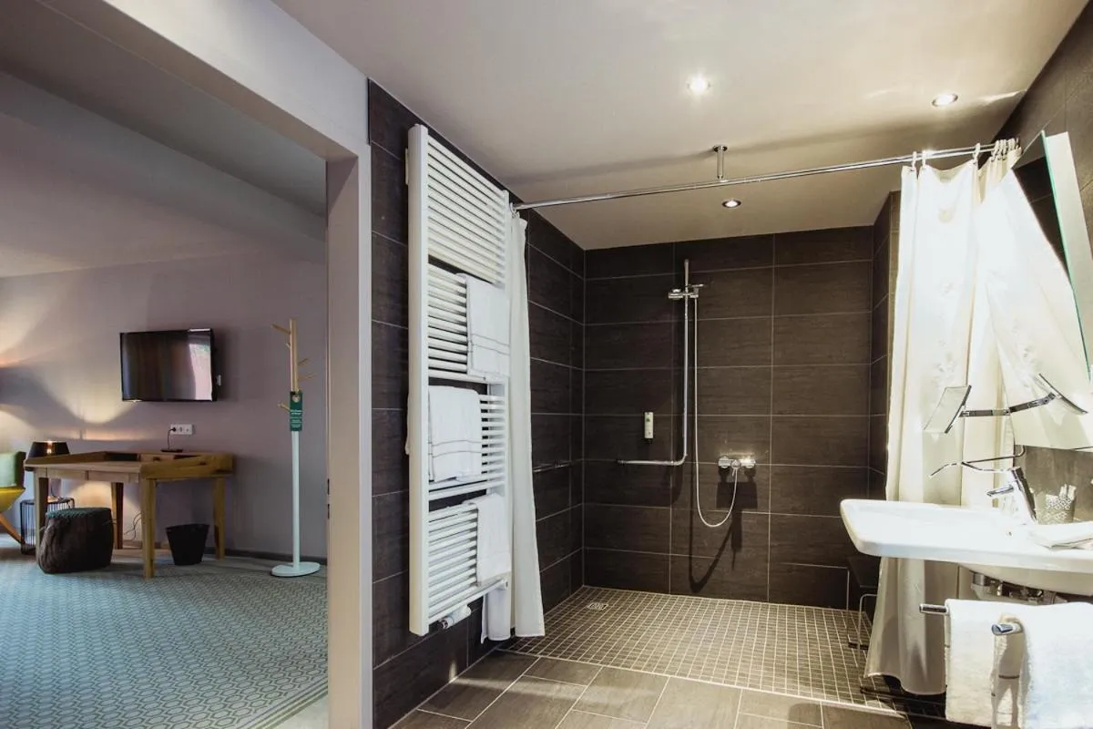 Hotel Goldene Traube - by Neugart