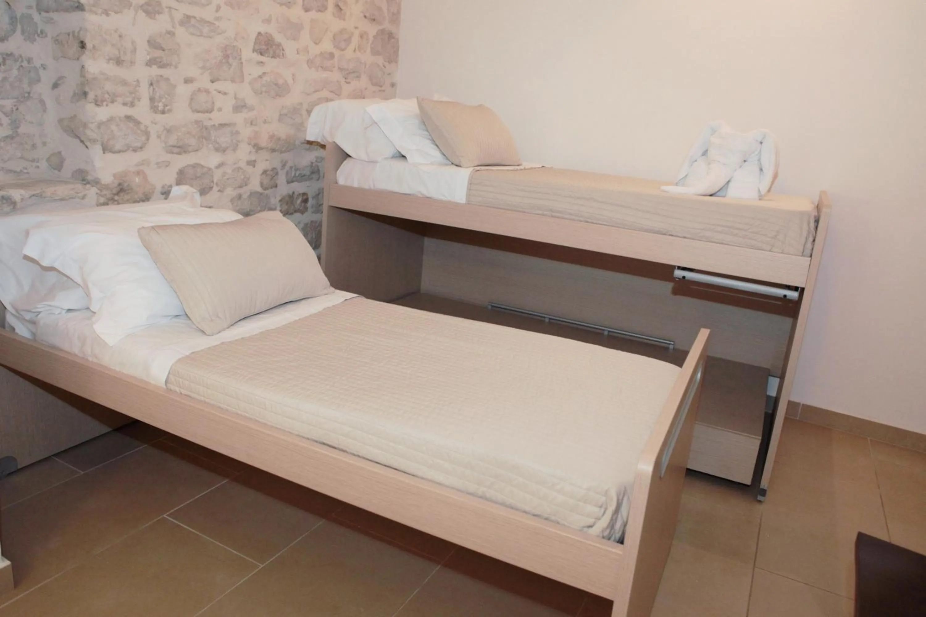 Family, Bed in La Corte Di Ibla