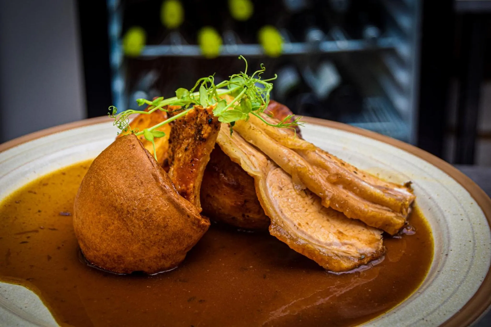 Restaurant/places to eat in Rising Sun Hotel