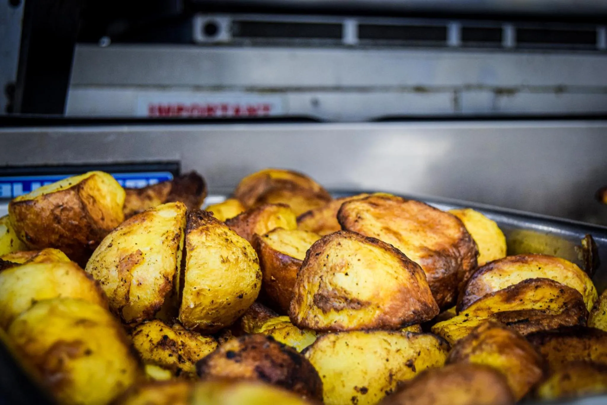 Food and drinks in Rising Sun Hotel