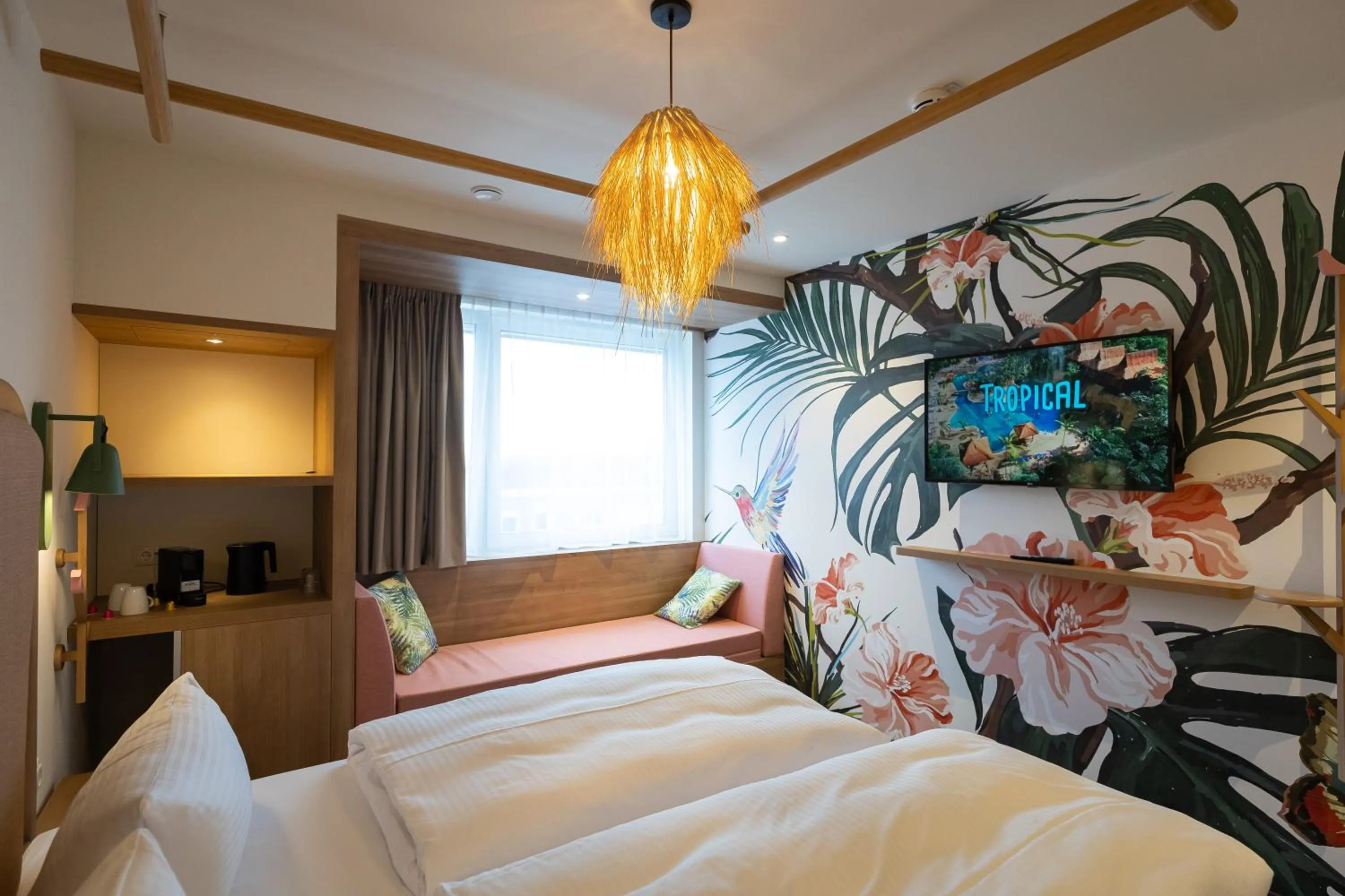 Photo of the whole room, Bed in Tropical Islands