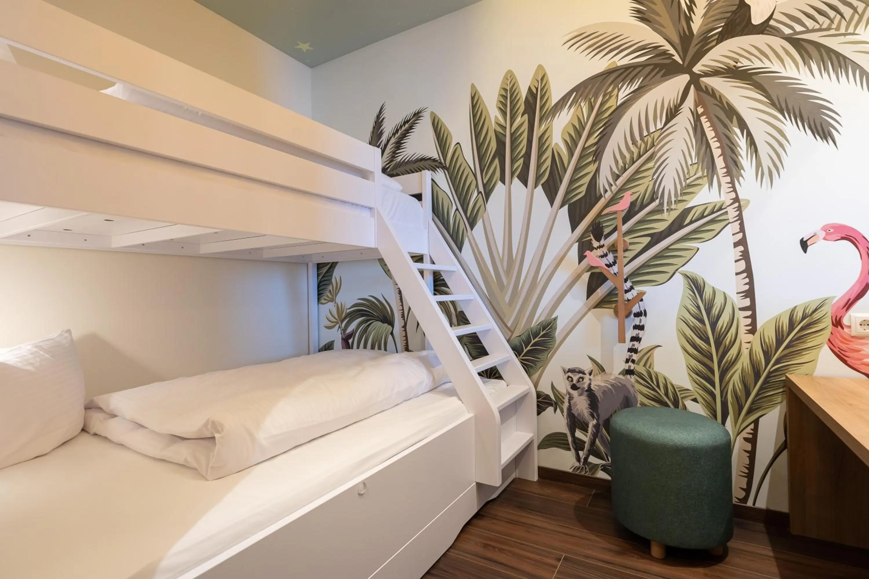 bunk bed, Bed in Tropical Islands