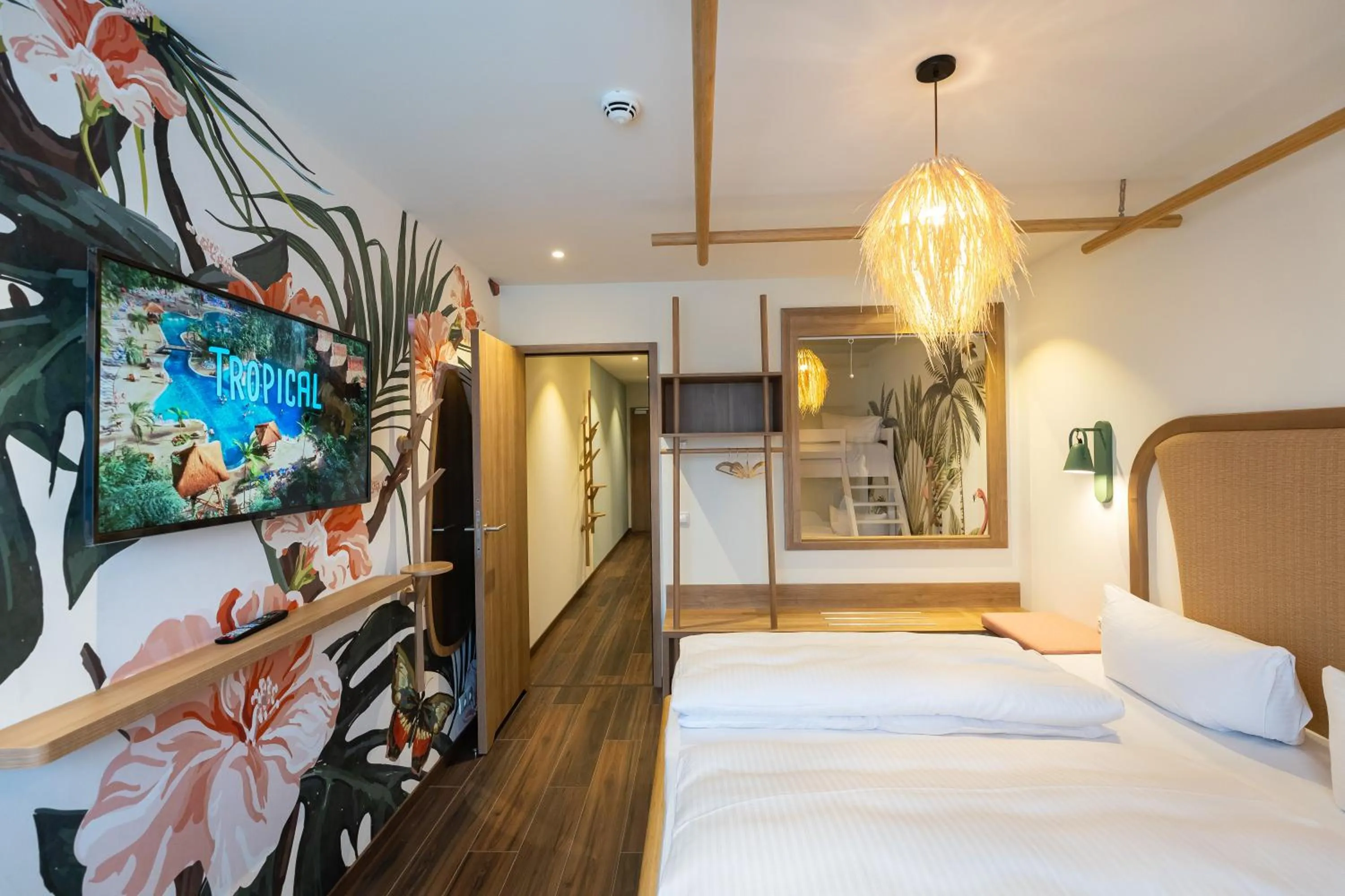 Photo of the whole room, Bed in Tropical Islands