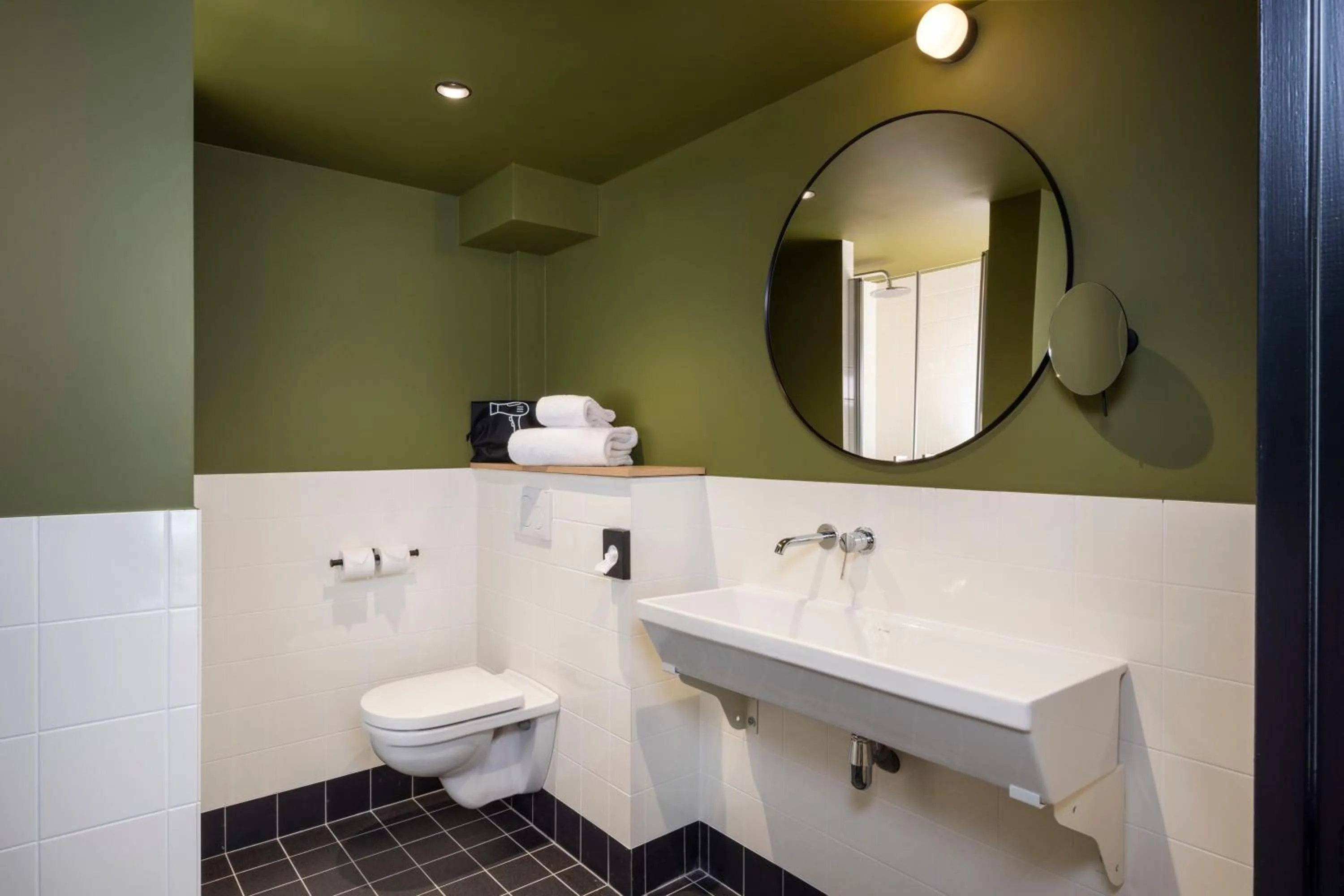 Toilet in Best Western Plus Hotel Cargo