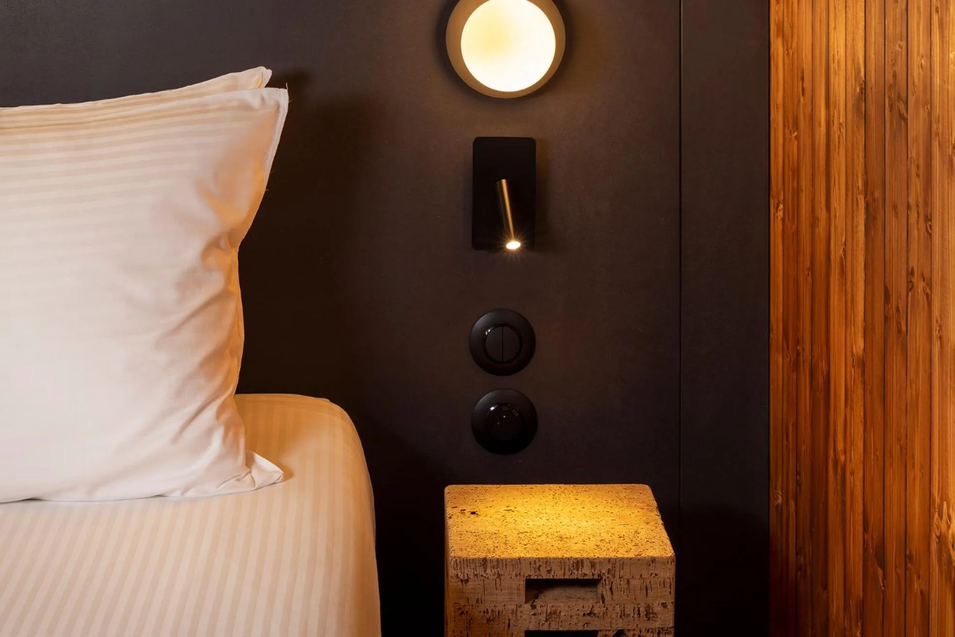 Bed in Best Western Plus Hotel Cargo