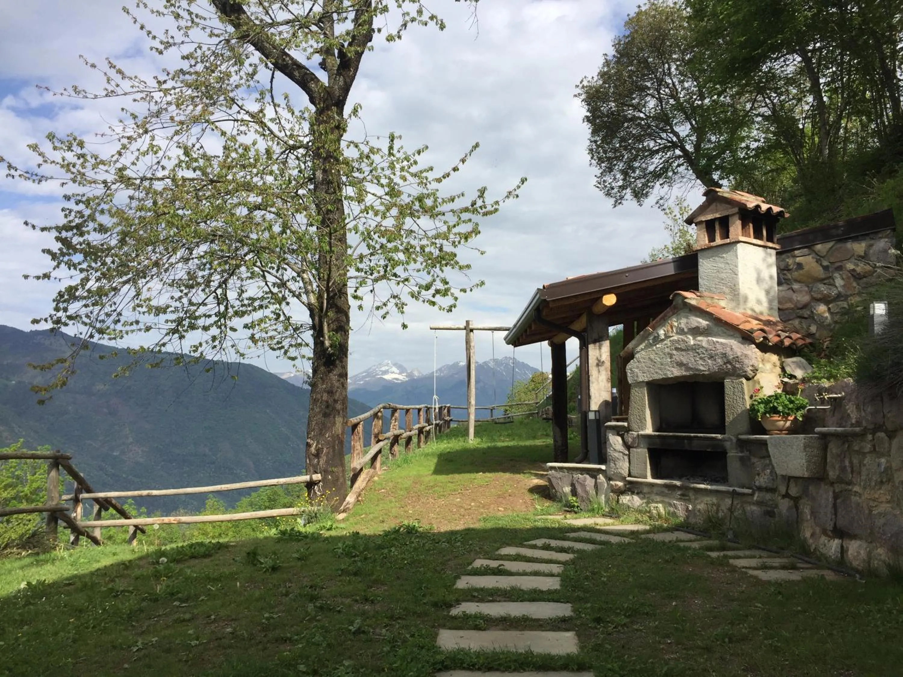 BBQ facilities in Chalet Tre Santelle
