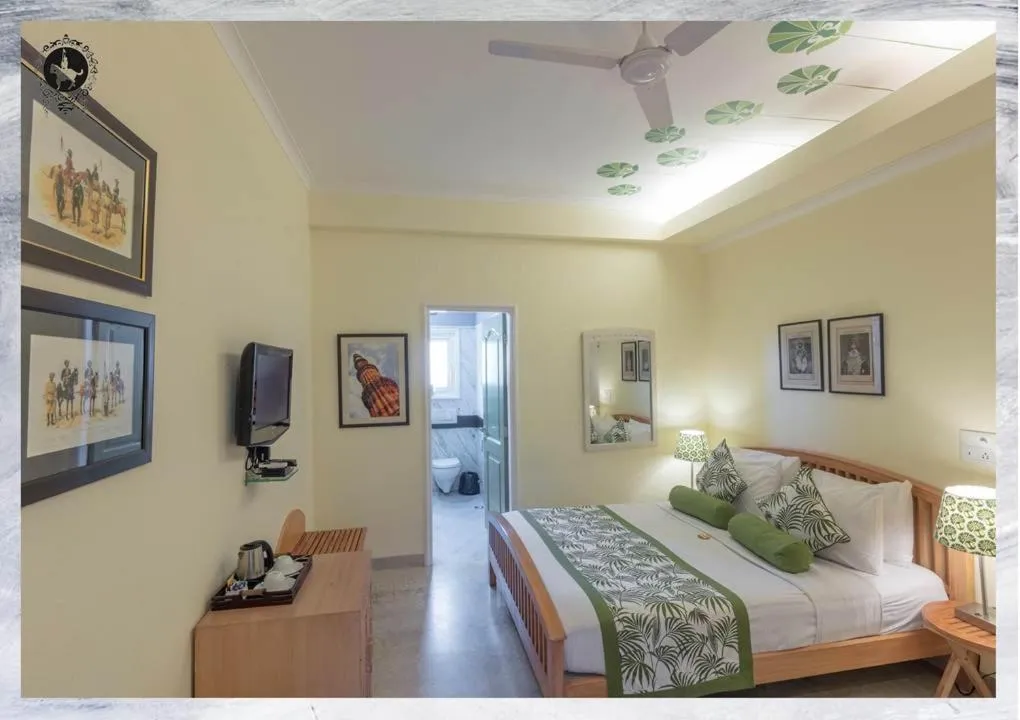 Bed in Colonel’s Retreat