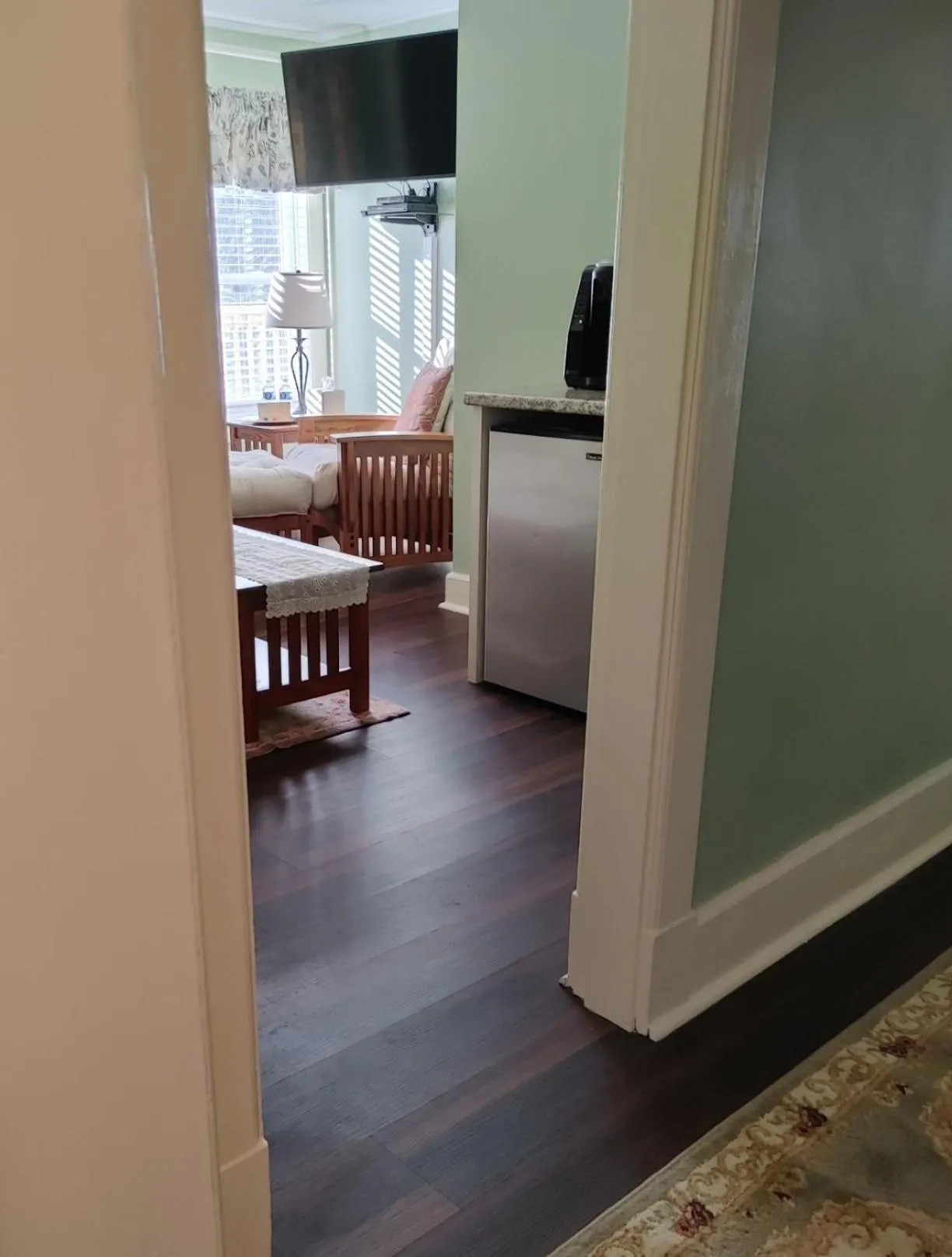 TV and multimedia in Inn at Ellis River