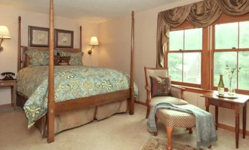 Bedroom, Bed in Inn at Ellis River