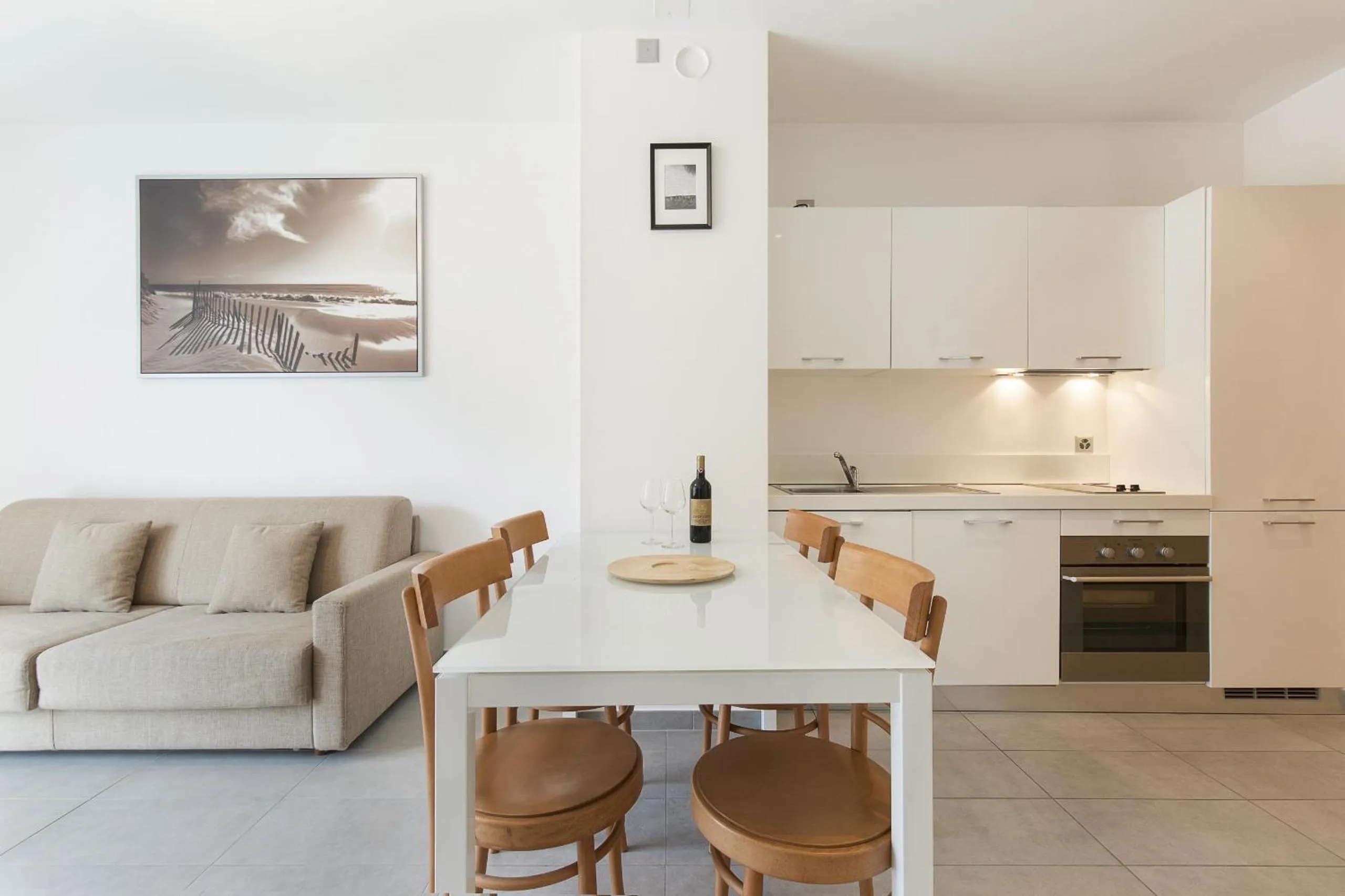 Kitchen or kitchenette in Prestige Apartments by Quokka 360 - spacious flats with terraces