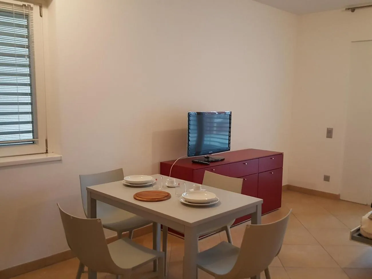 Dining area in Prestige Apartments by Quokka 360 - spacious flats with terraces