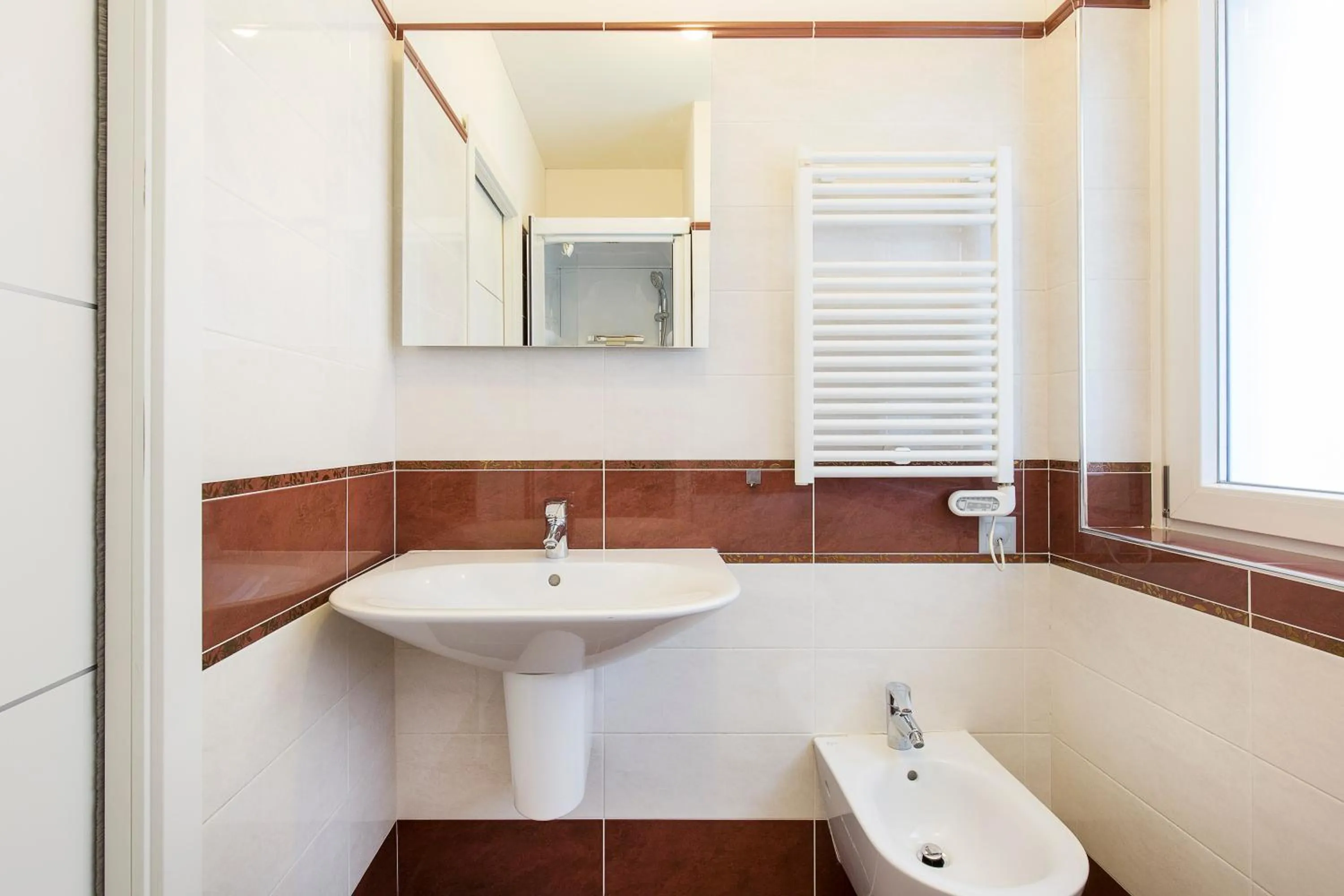 Bathroom in Prestige Apartments by Quokka 360 - spacious flats with terraces