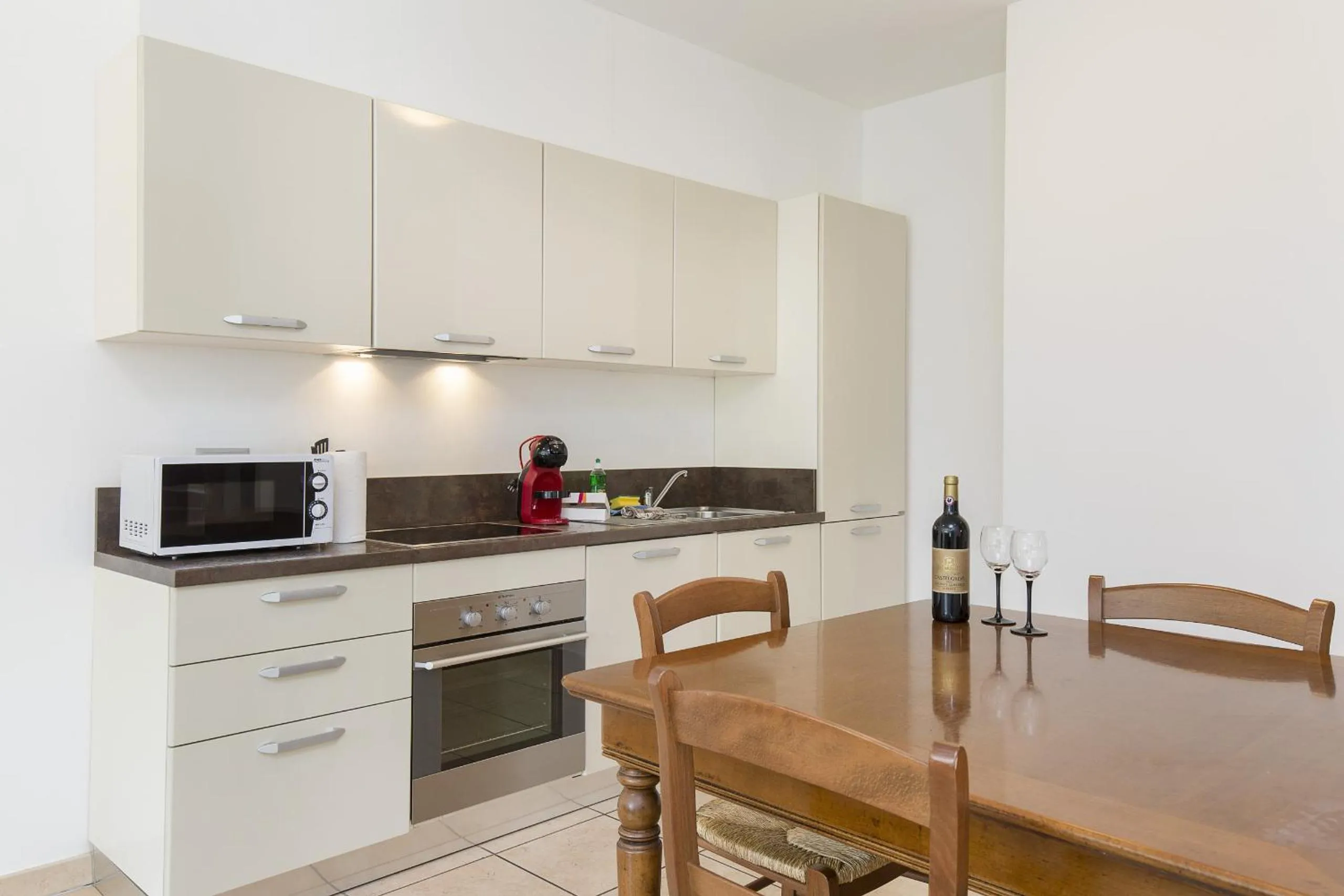 Kitchen or kitchenette in Prestige Apartments by Quokka 360 - spacious flats with terraces