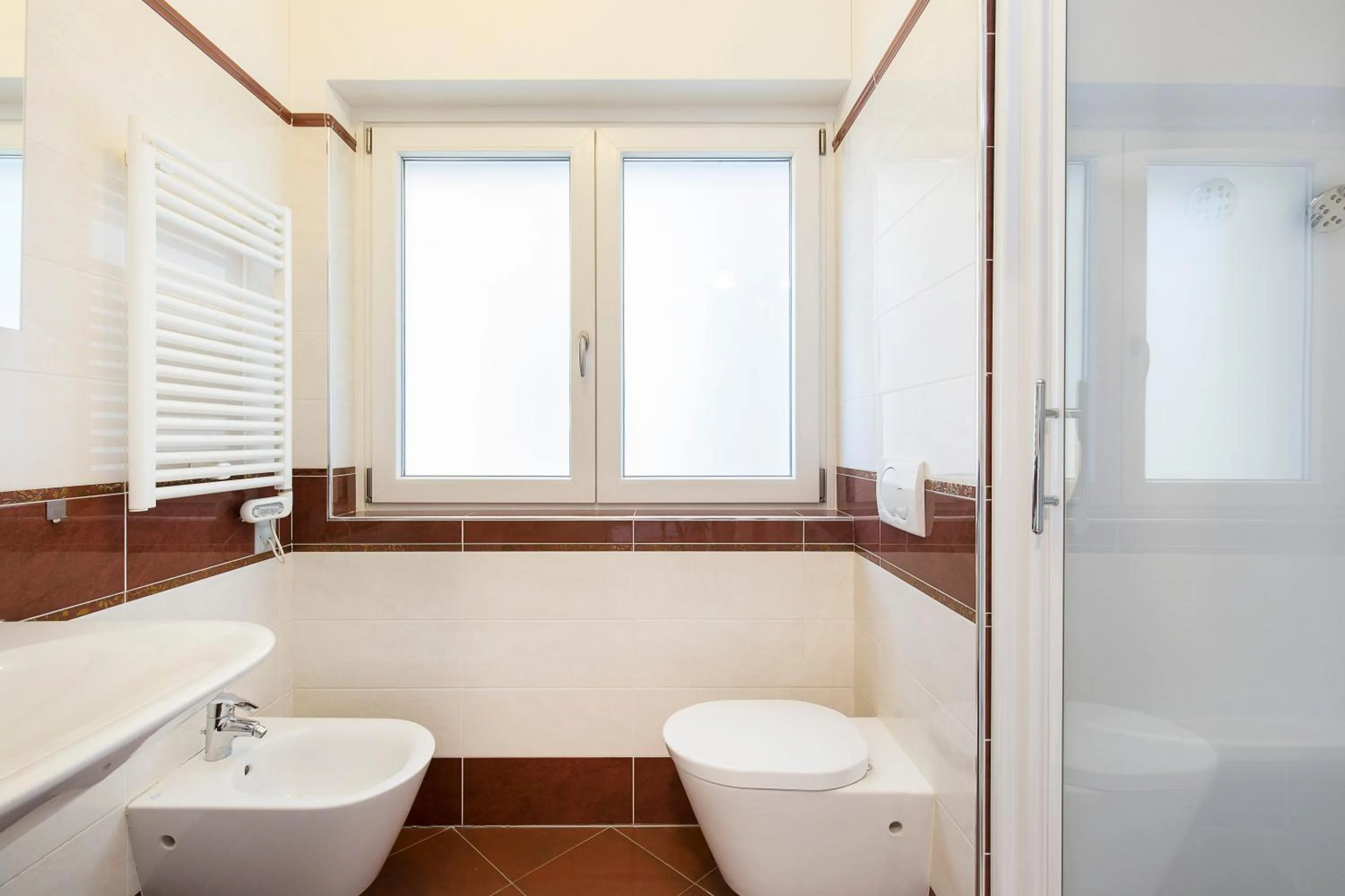 Bathroom in Prestige Apartments by Quokka 360 - spacious flats with terraces