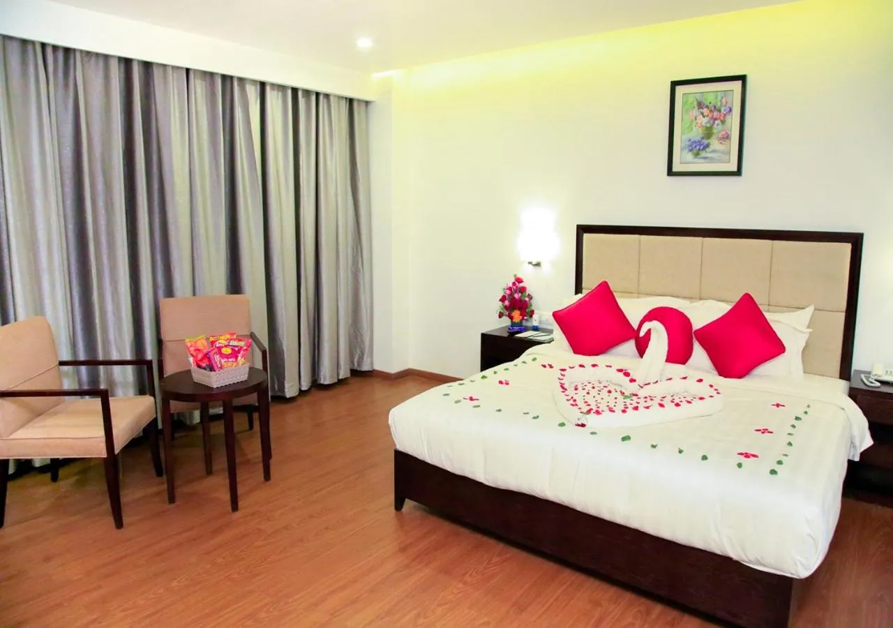 Bedroom, Bed in Triguna Clarks Inn Kurnool