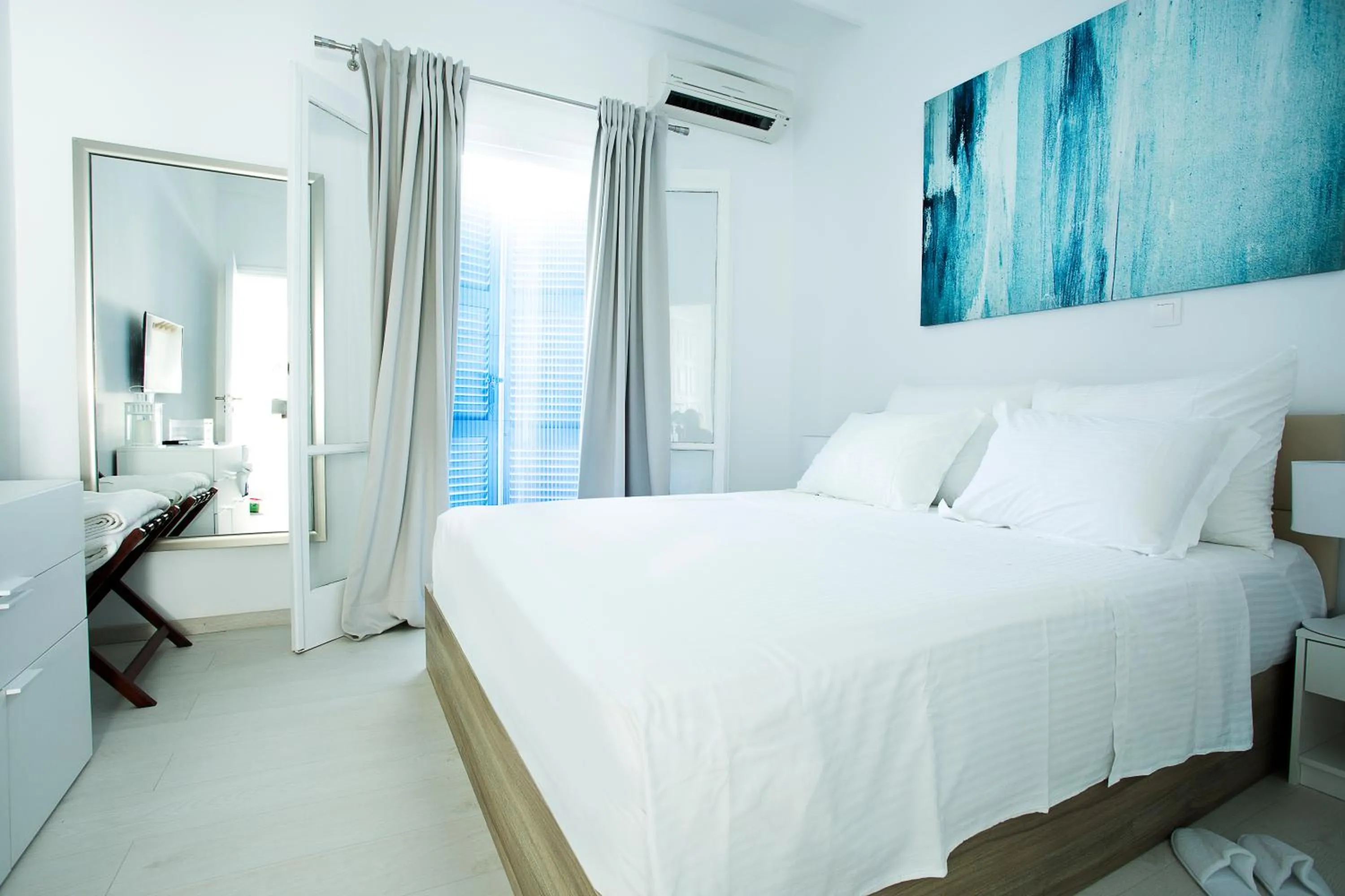 Bedroom, Bed in Sun 'n Chill, Boutique Apartments & Beach Villa