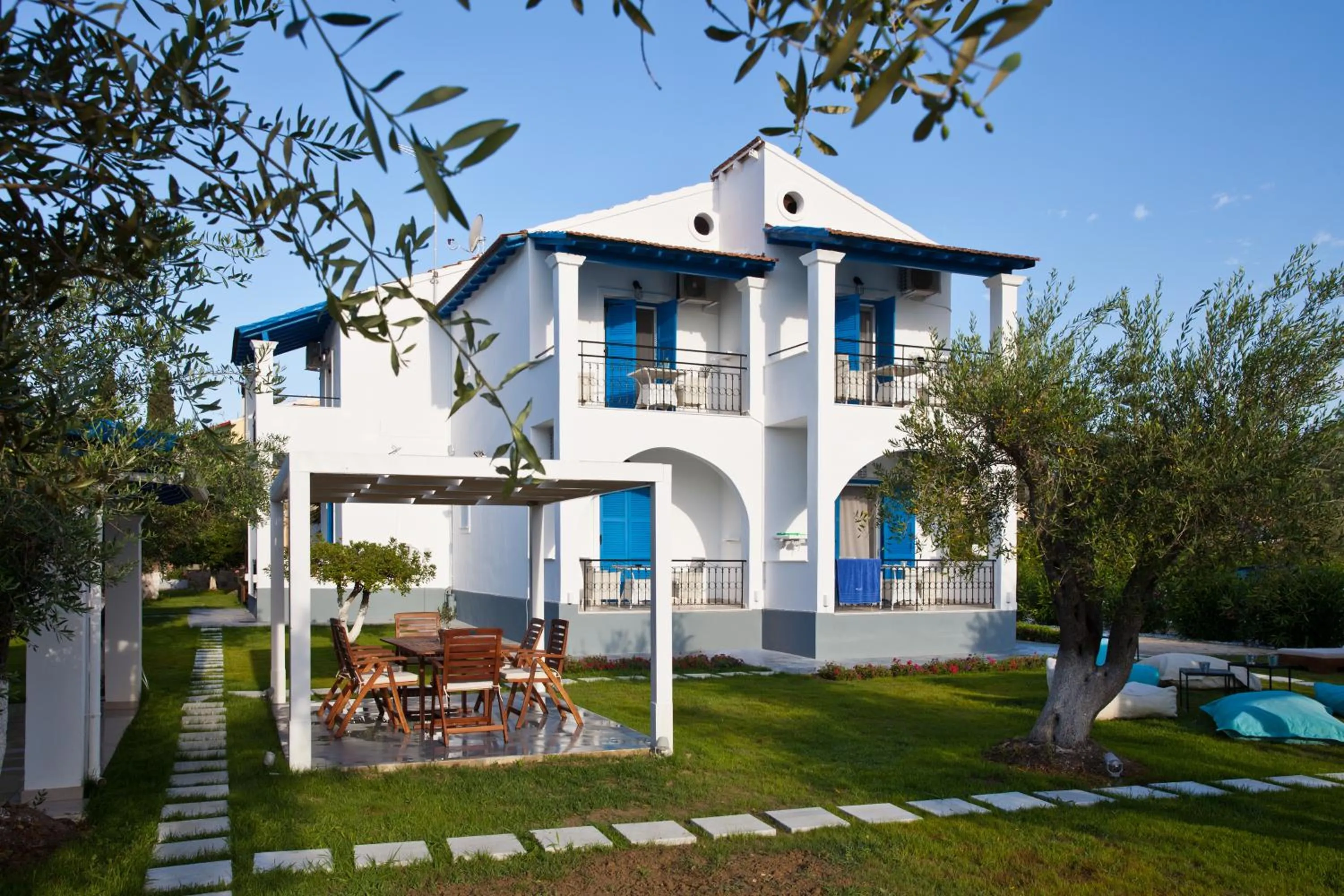 Property building in Sun 'n Chill, Boutique Apartments & Beach Villa