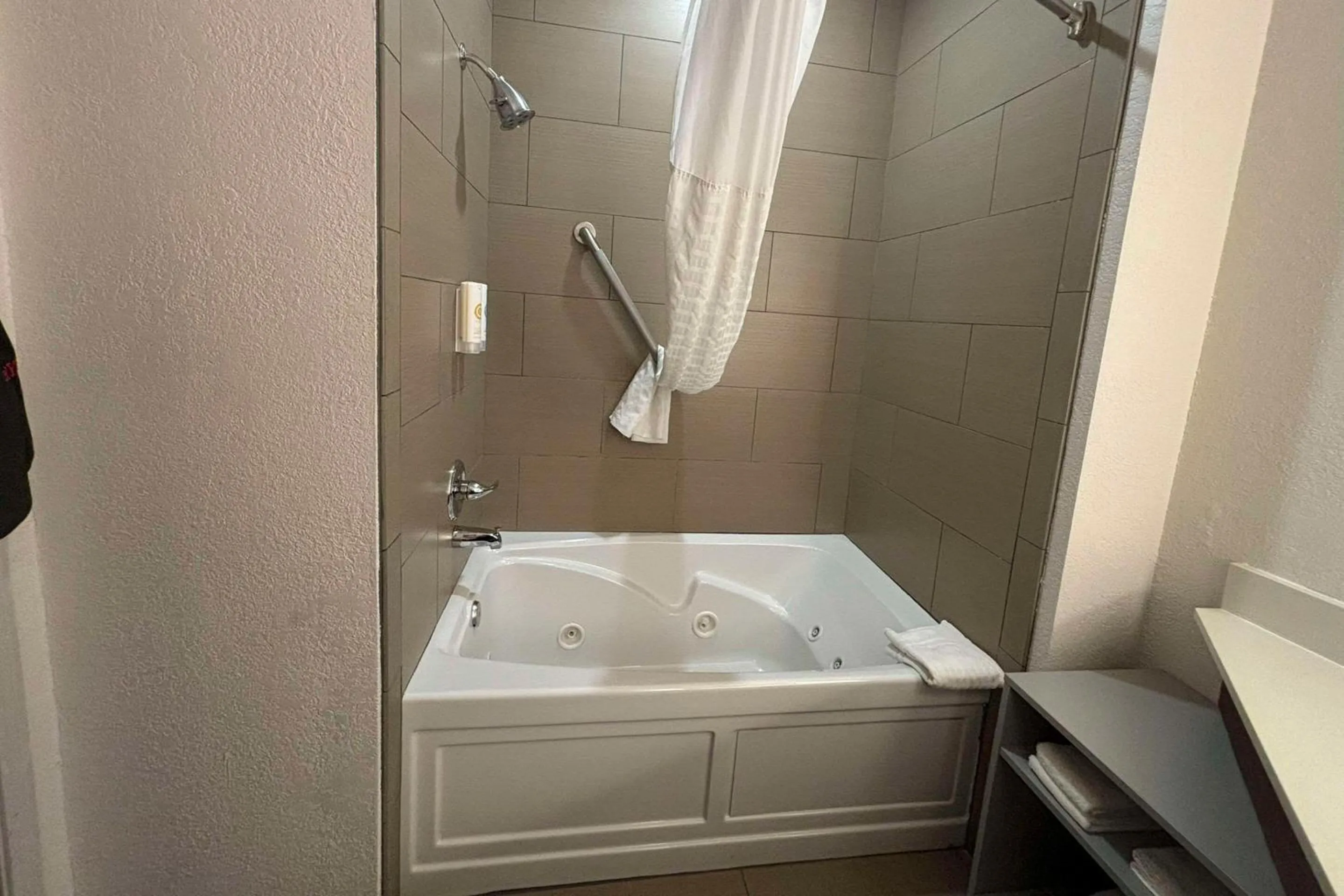 Bedroom in Comfort Inn & Suites Burnet