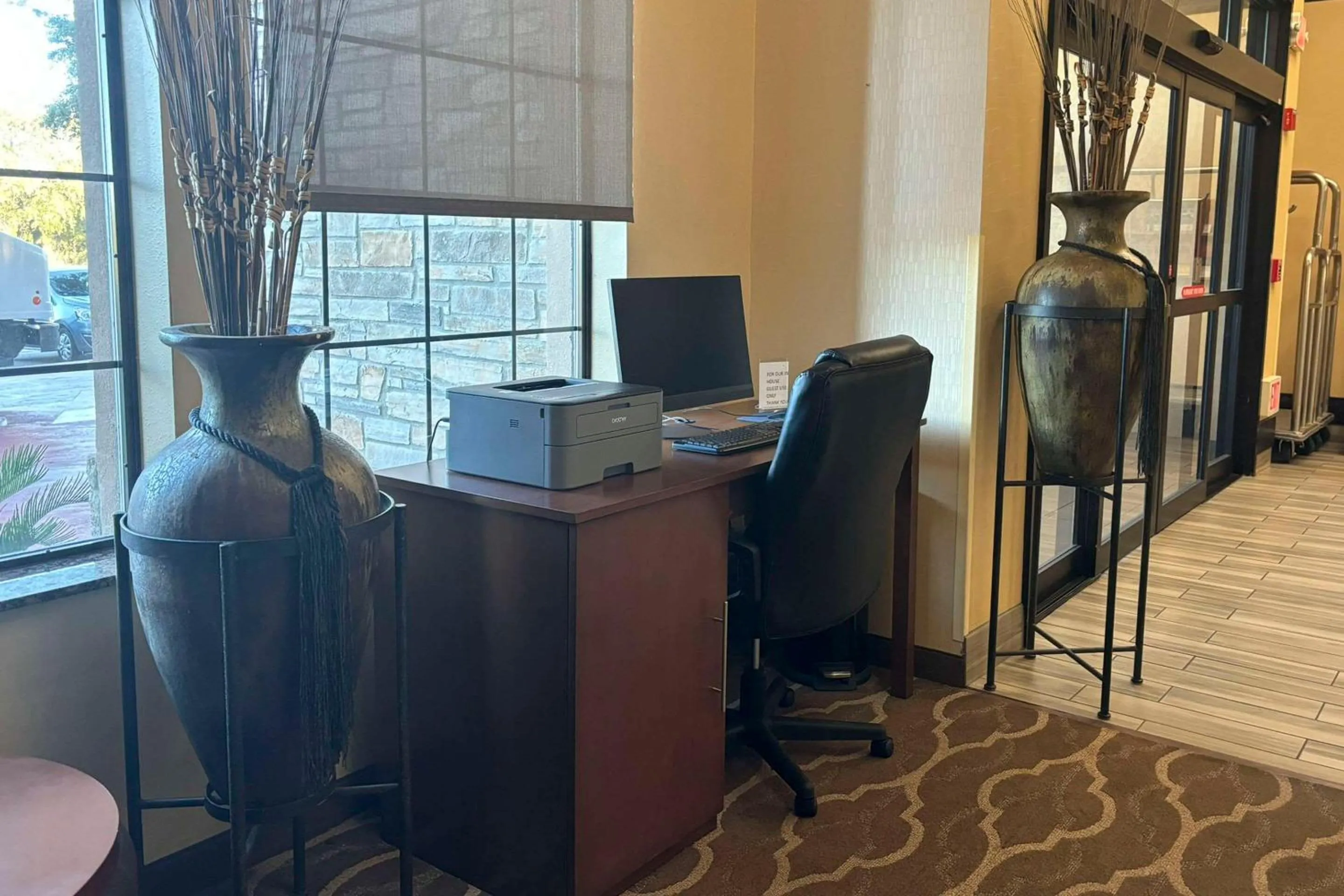 Business facilities in Comfort Inn & Suites Burnet