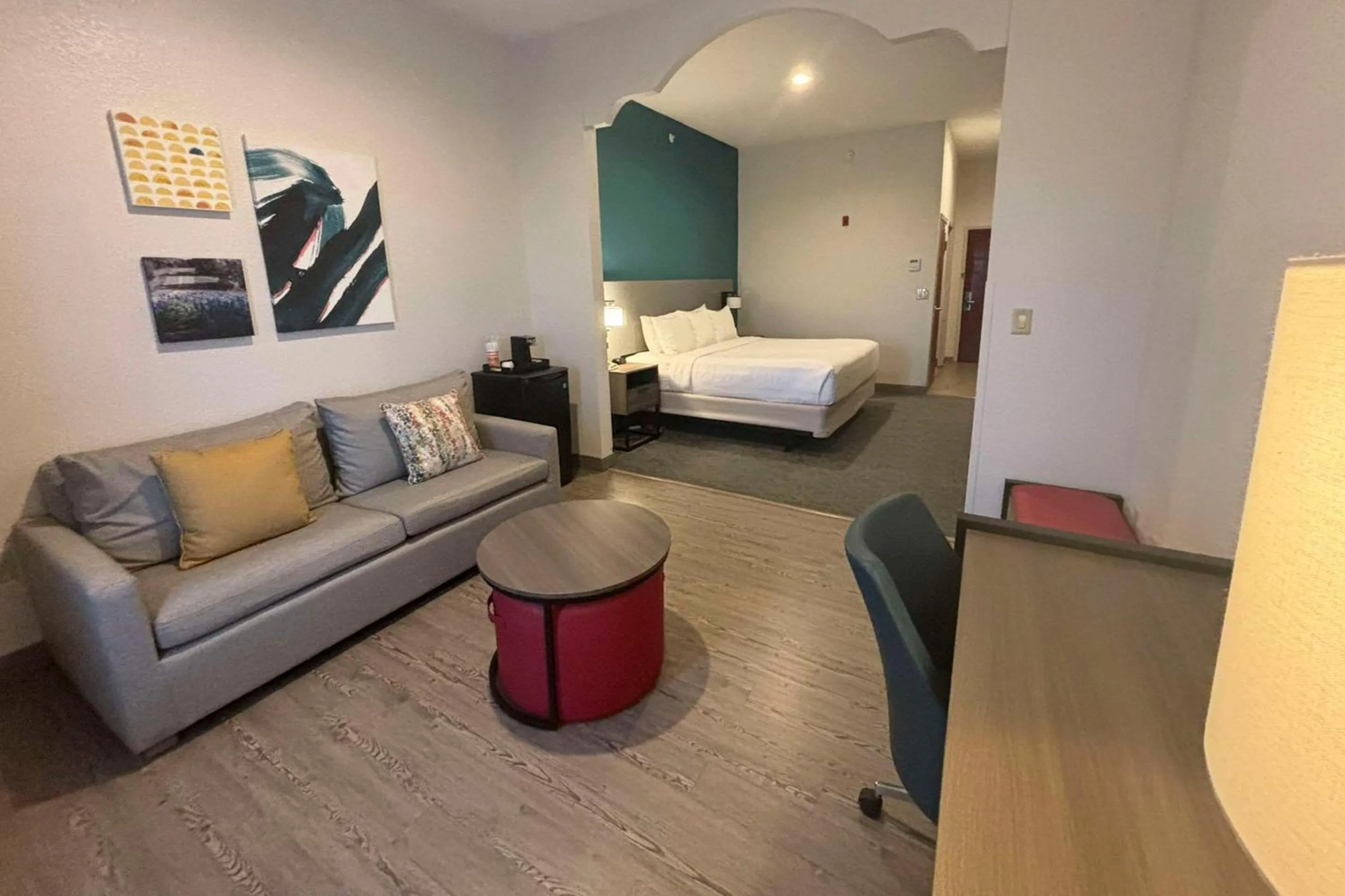 Bedroom, Bed in Comfort Inn & Suites Burnet