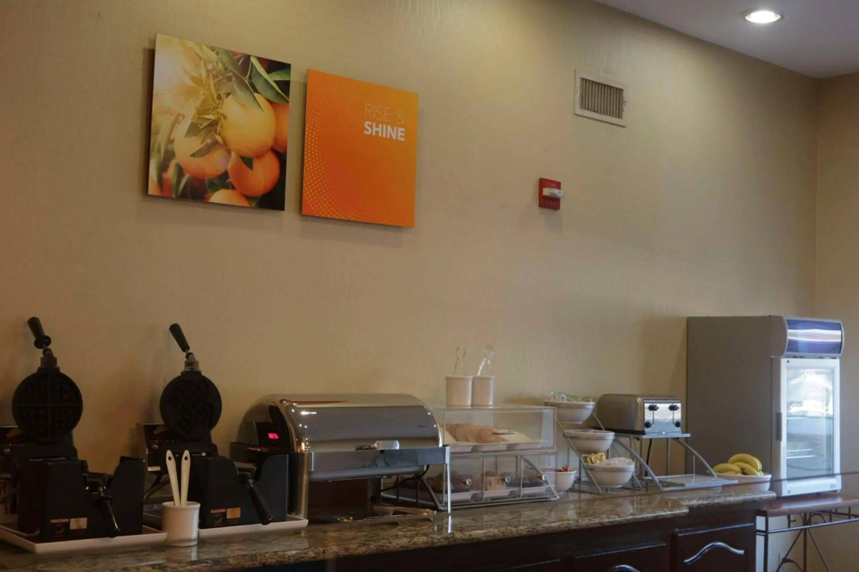 Breakfast in Comfort Inn & Suites Burnet