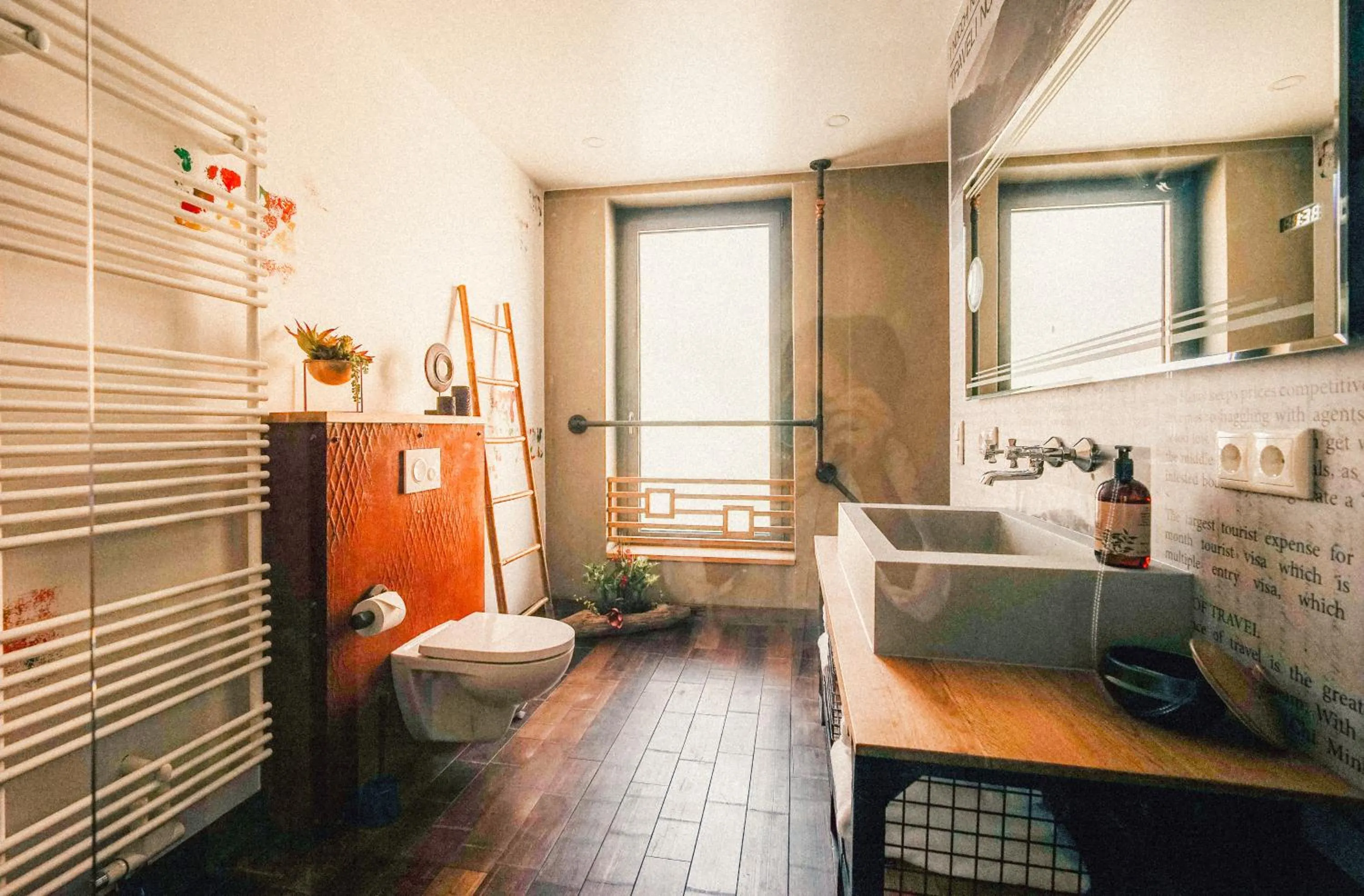 Toilet in 36 Phô Cô Hotel & Suites