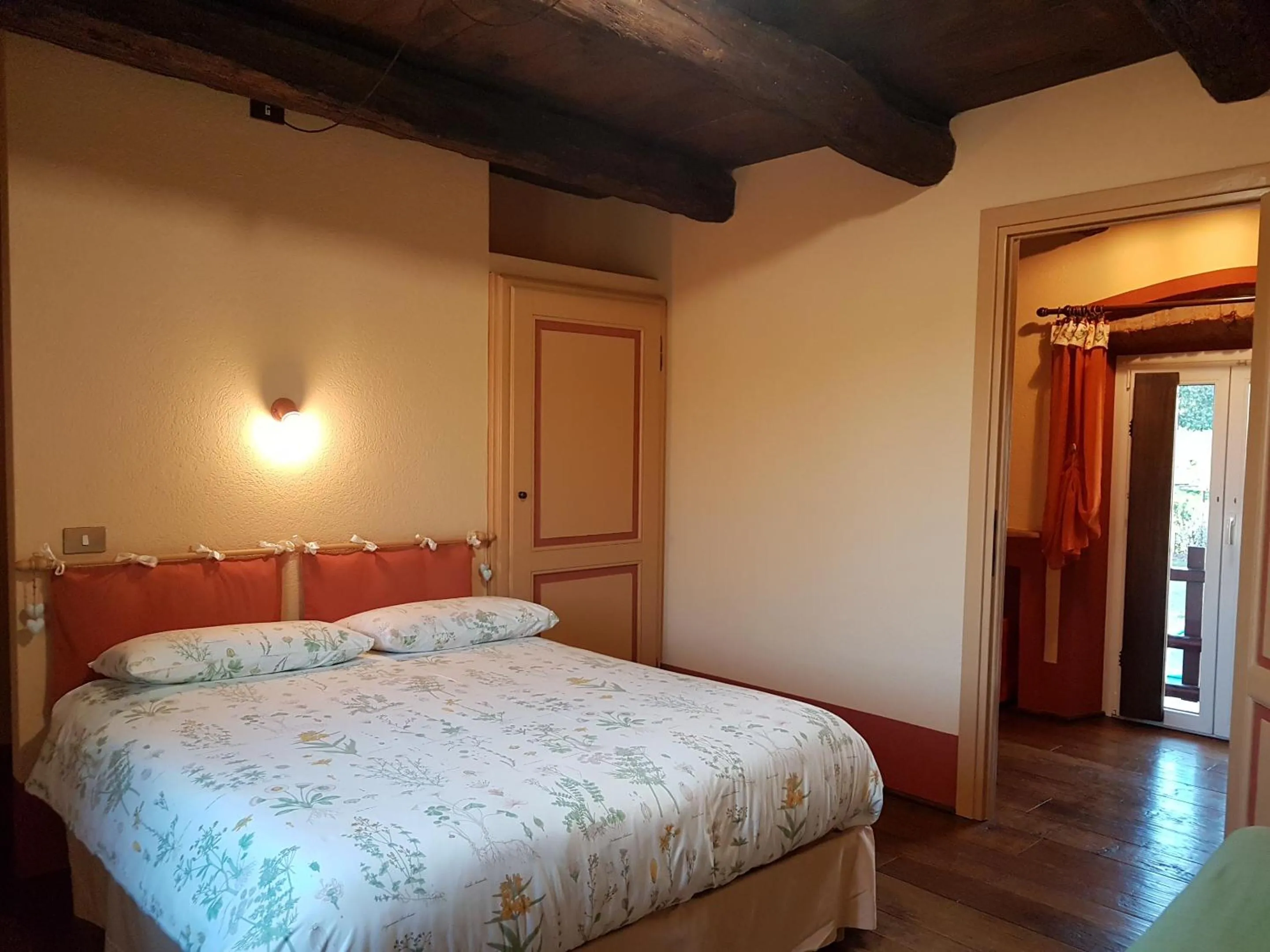 Bedroom, Bed in B&B La Cascina di Monia e Mario