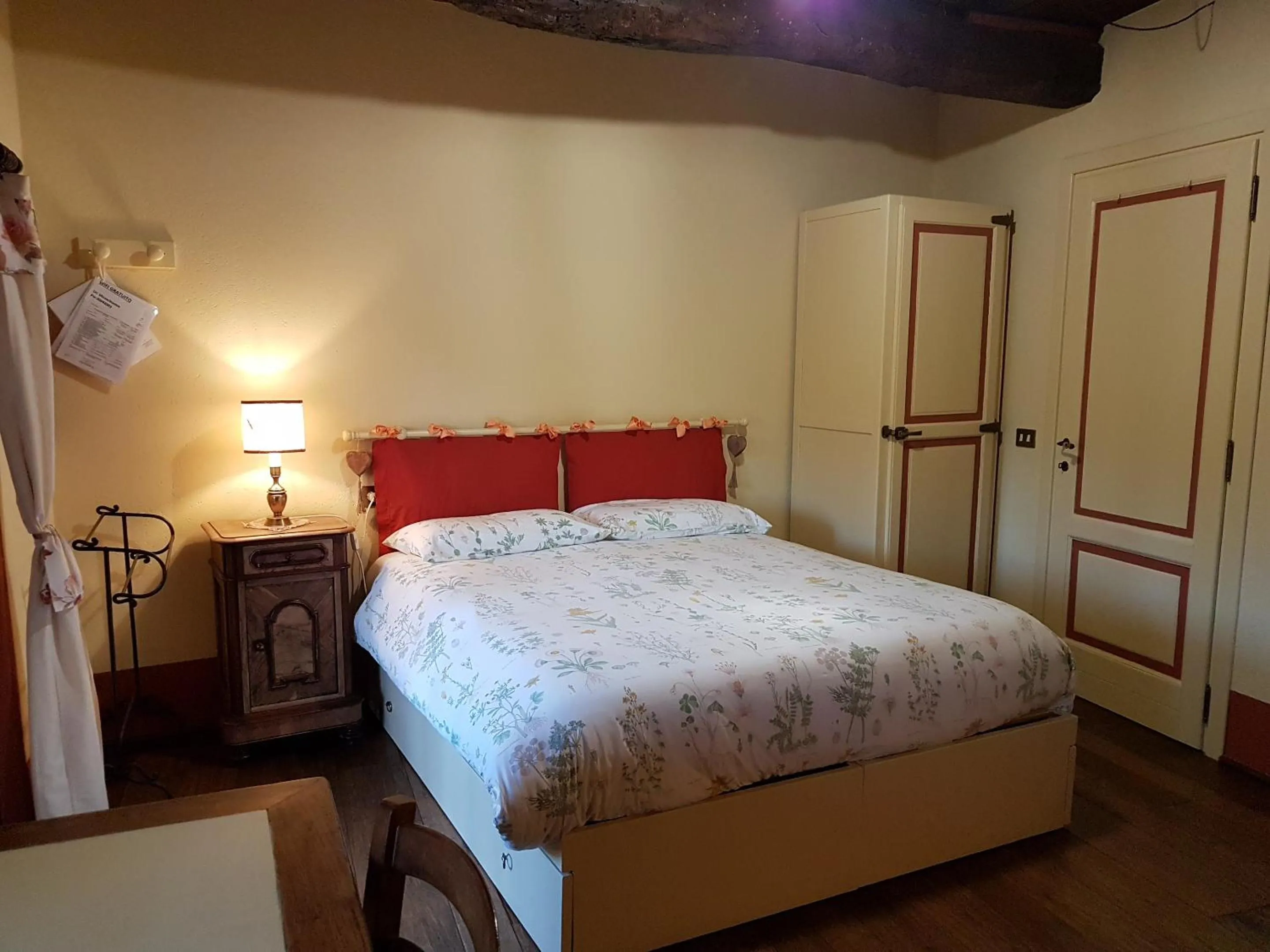 Bedroom, Bed in B&B La Cascina di Monia e Mario