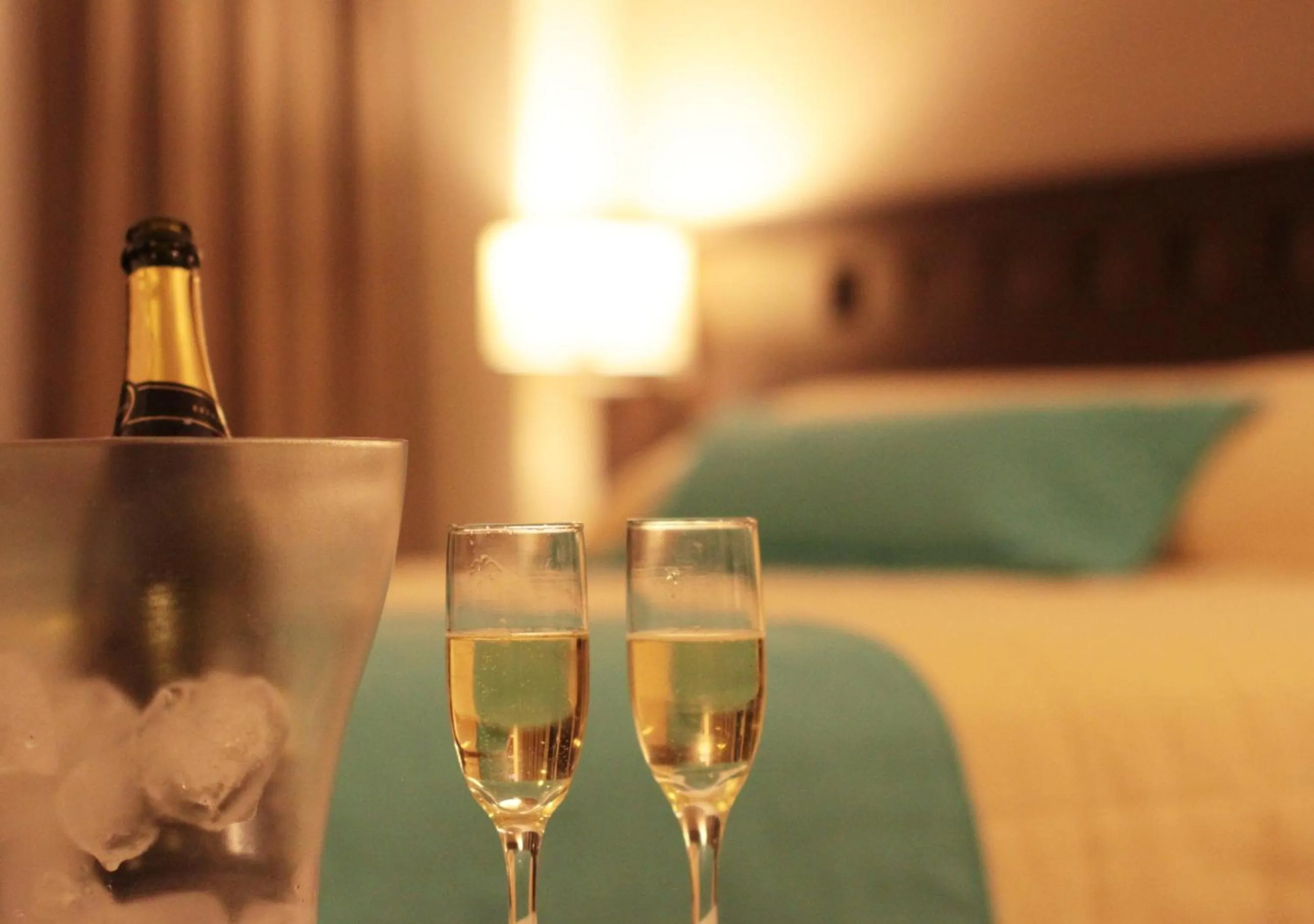 Decorative detail, Bed in Days Inn & Suites by Wyndham La Plata