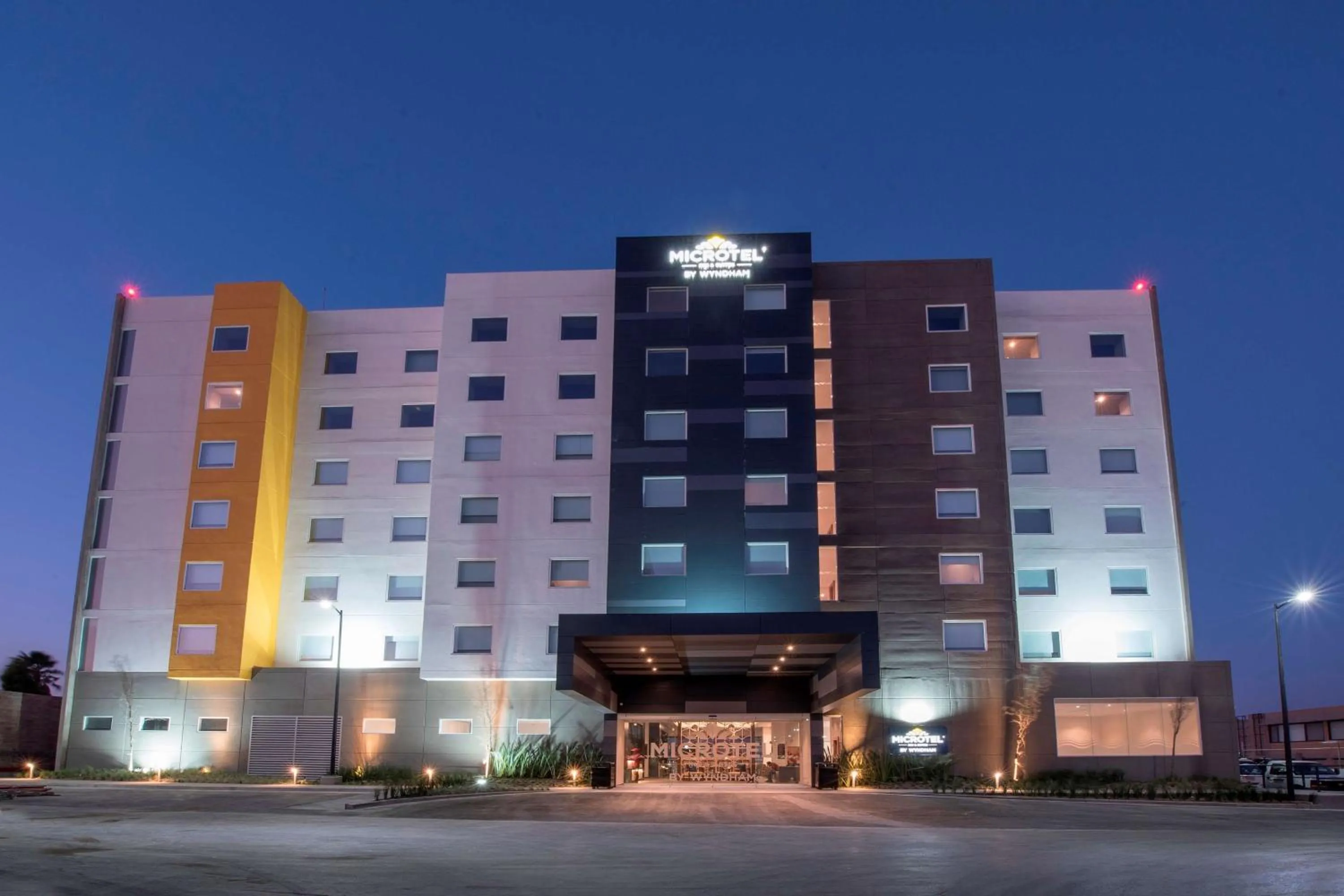 Property building in Microtel Inn & Suites by Wyndham San Luis Potosi