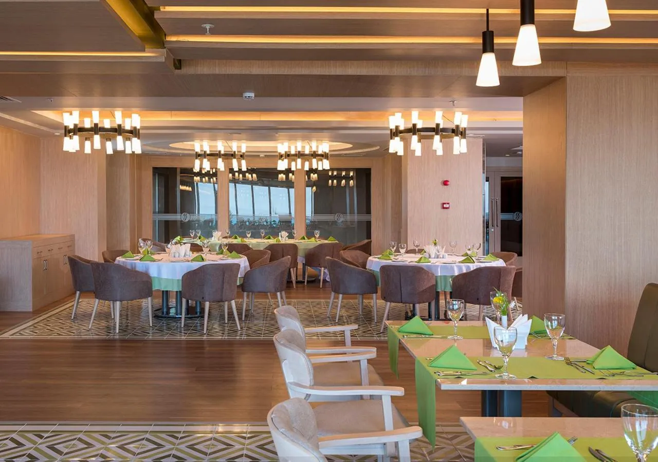 Restaurant/places to eat in Ramada Plaza by Wyndham Rize