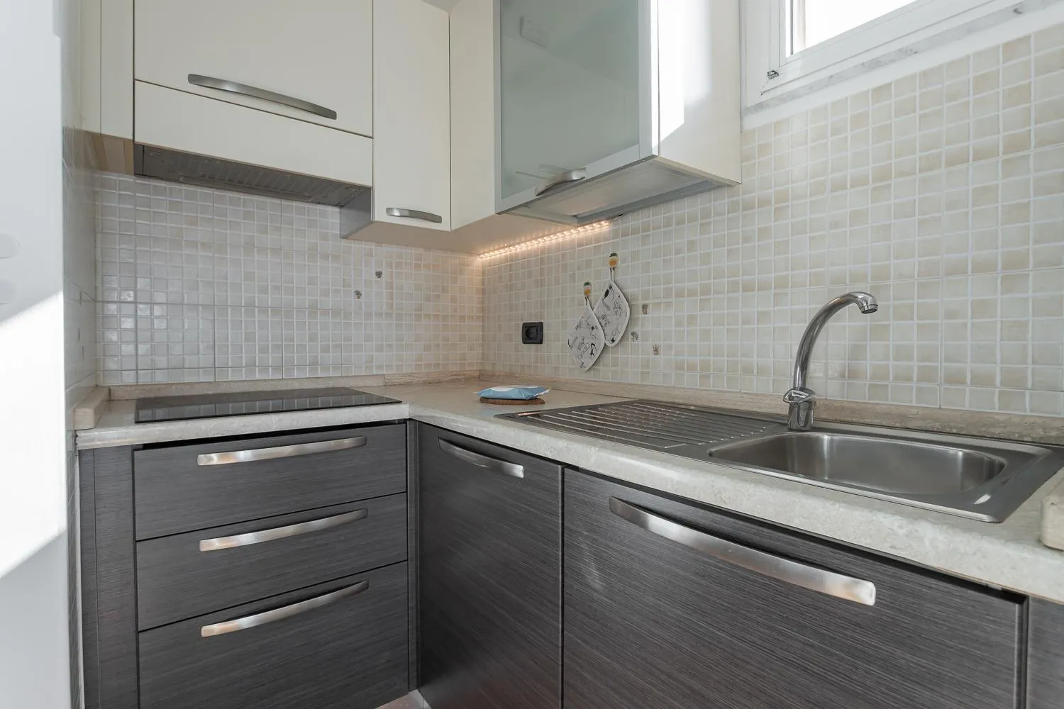 Kitchen or kitchenette in Residence Villa Alda