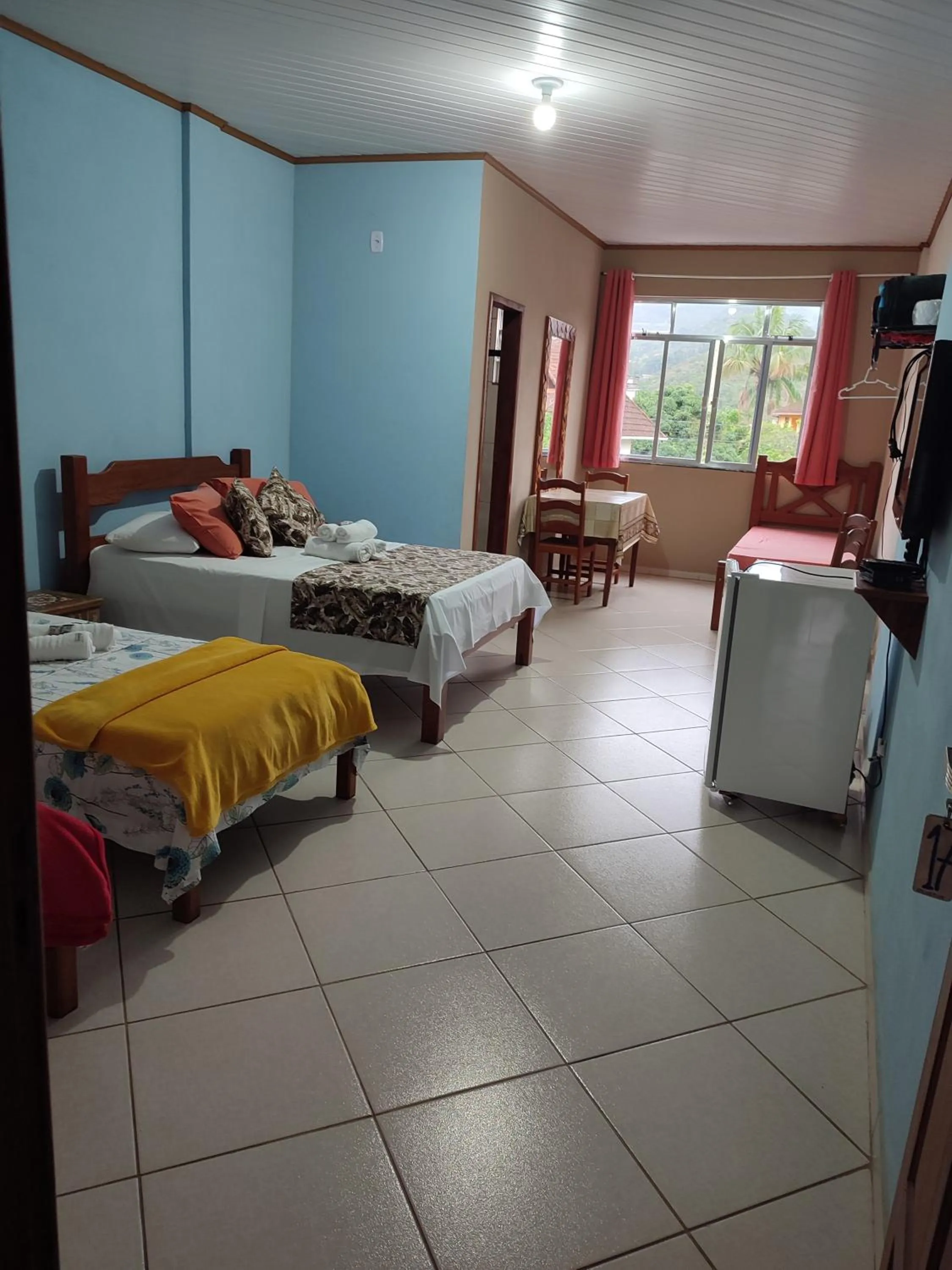 Photo of the whole room, Bed in Hotel Lumiar