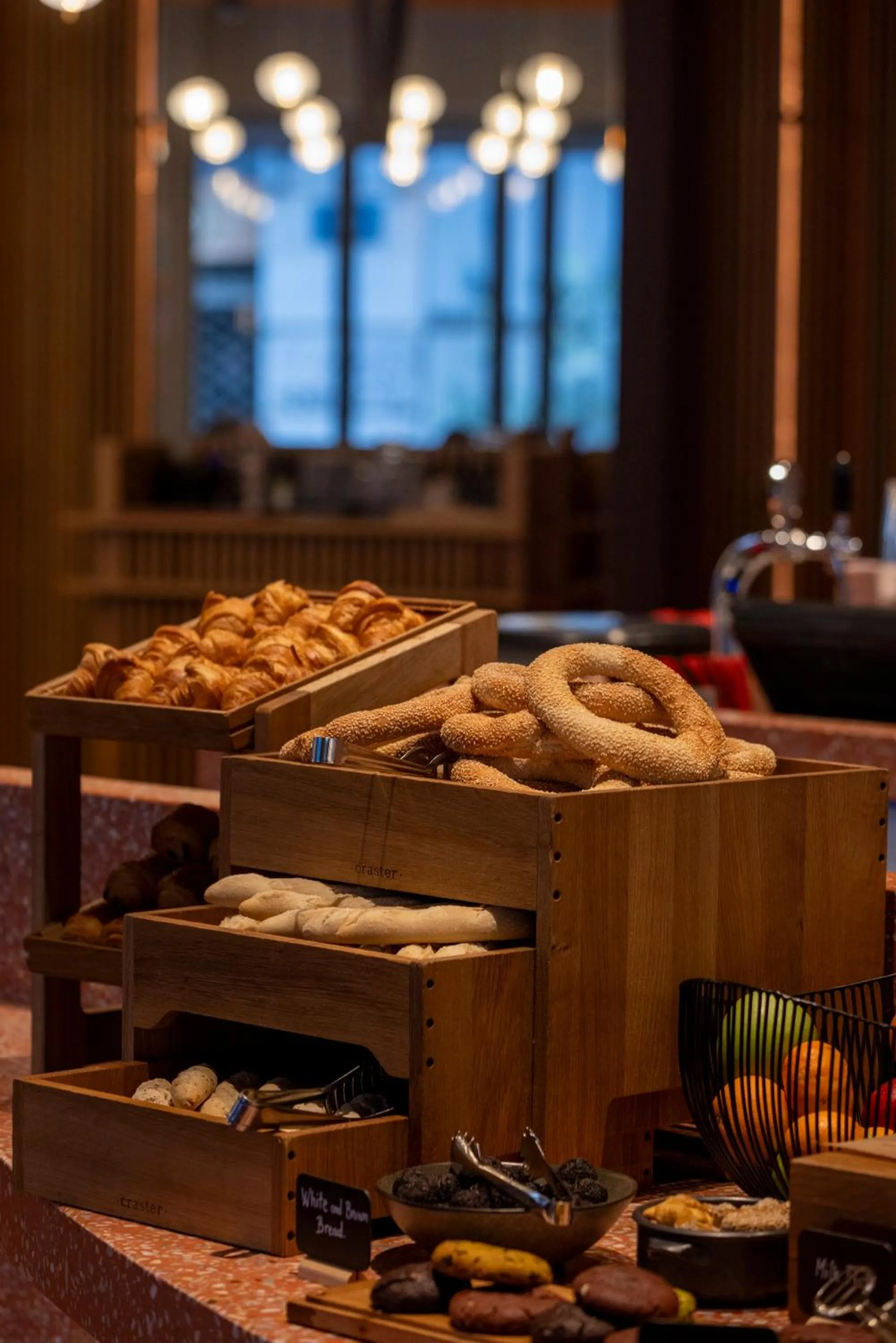 Restaurant/places to eat in Perianth Hotel, a Member of Design Hotels