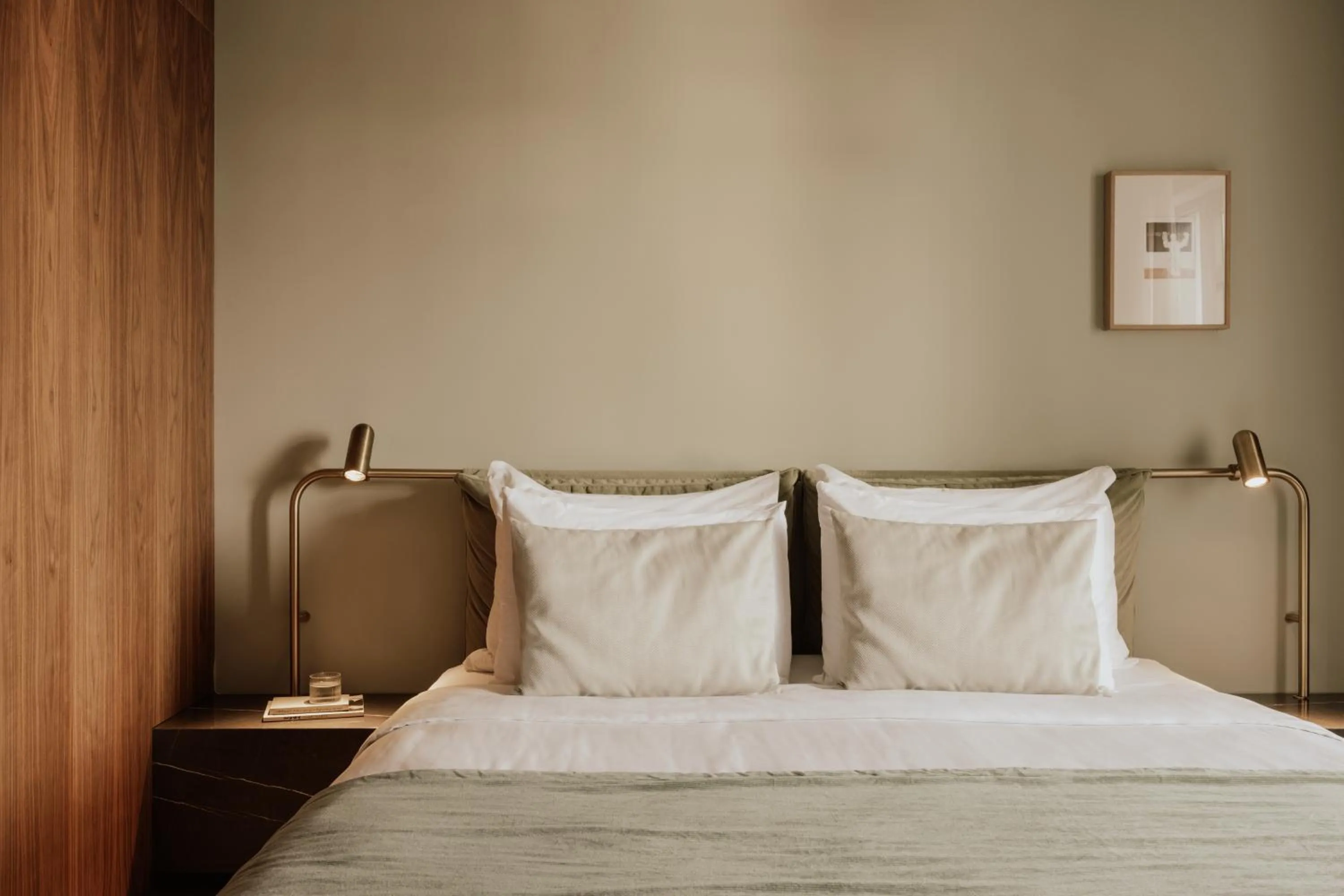 Bed in Perianth Hotel, a Member of Design Hotels