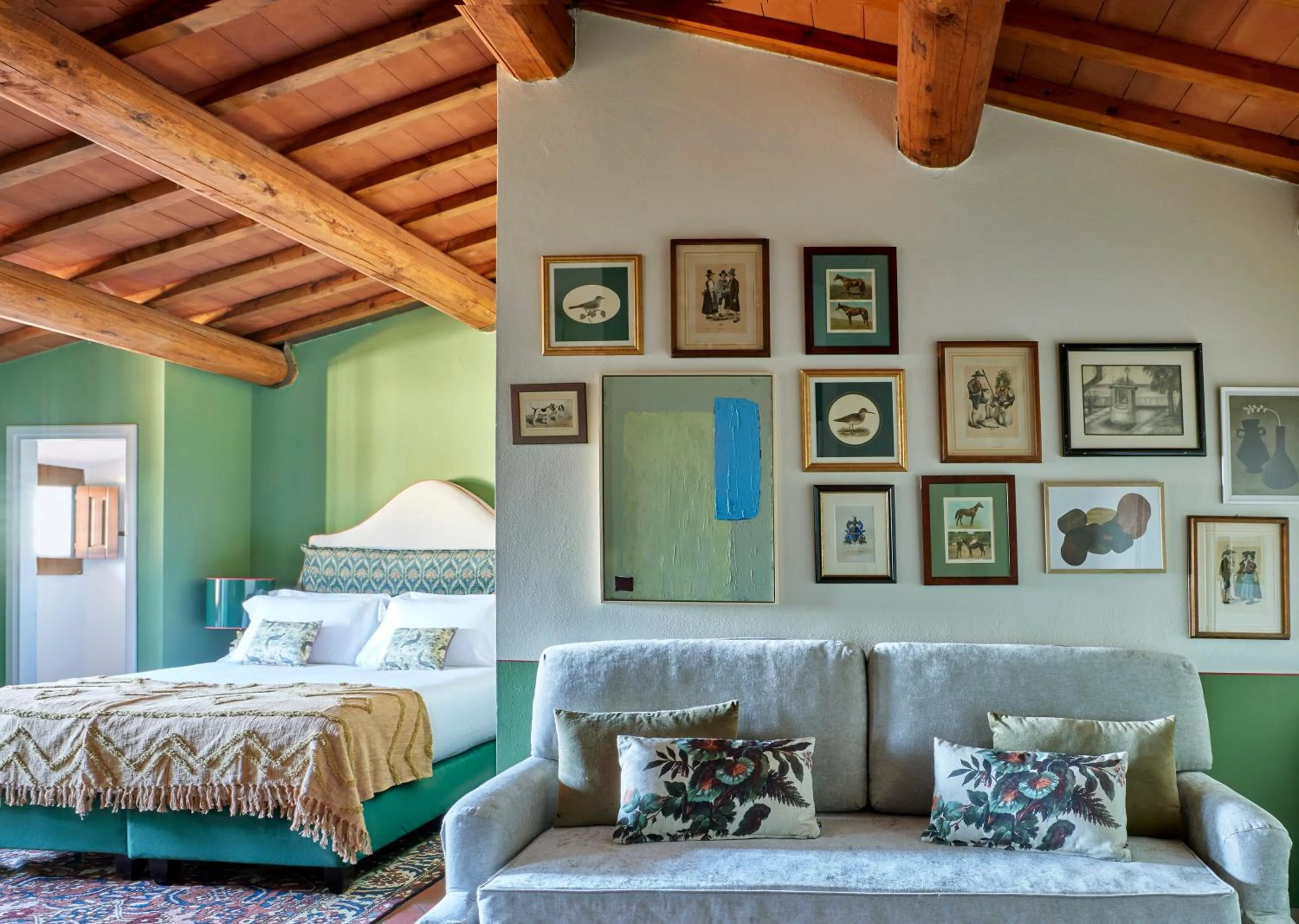 Bed in Tenuta di Artimino member of Meliá Collection Wine Resort