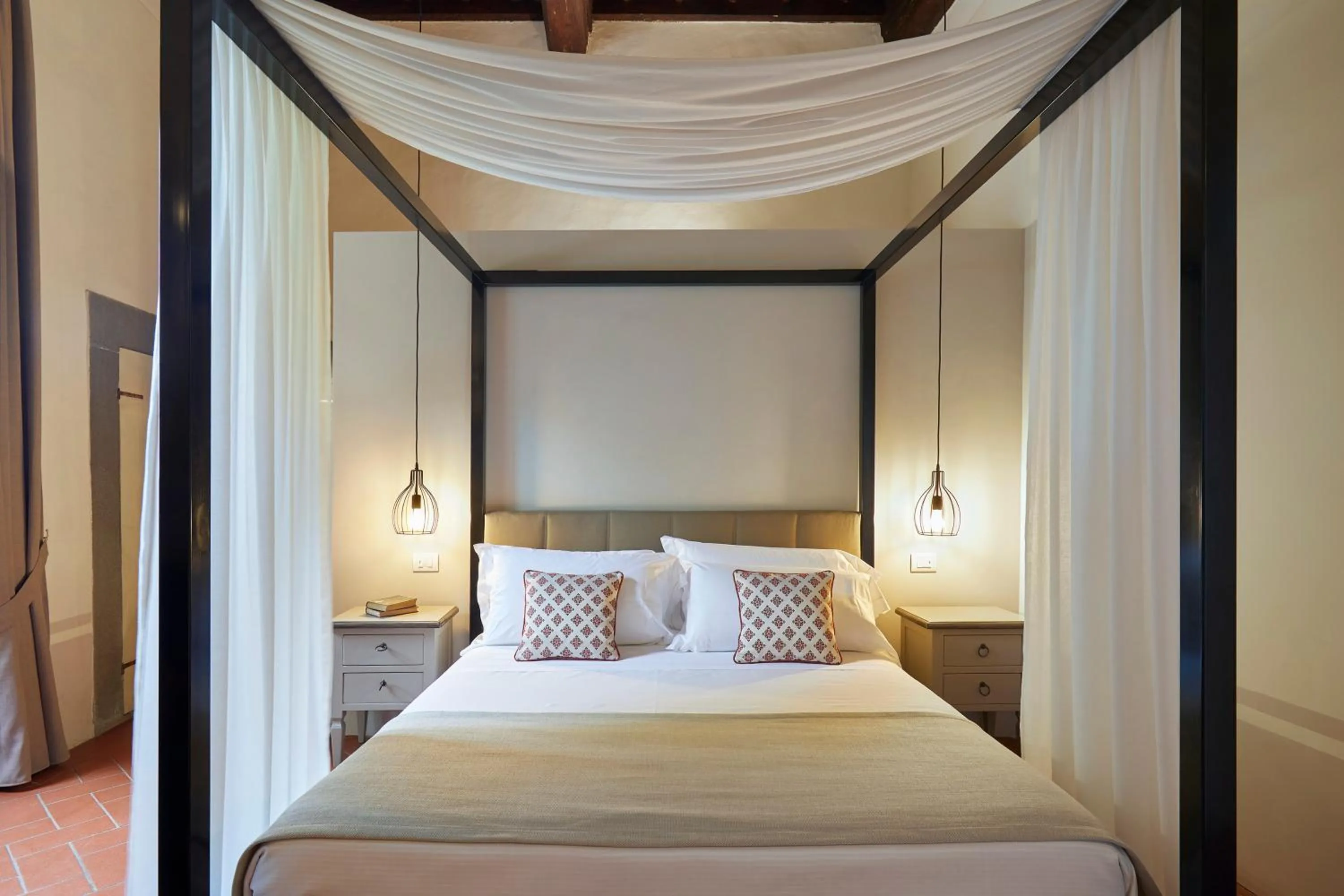 Bed in Tenuta di Artimino member of Meliá Collection Wine Resort